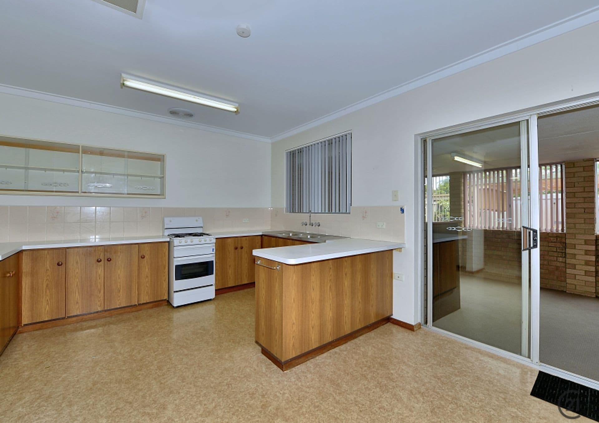 2/82 Gibson Street, Mandurah, WA, 6210, Mandurah - Thumbnail 4