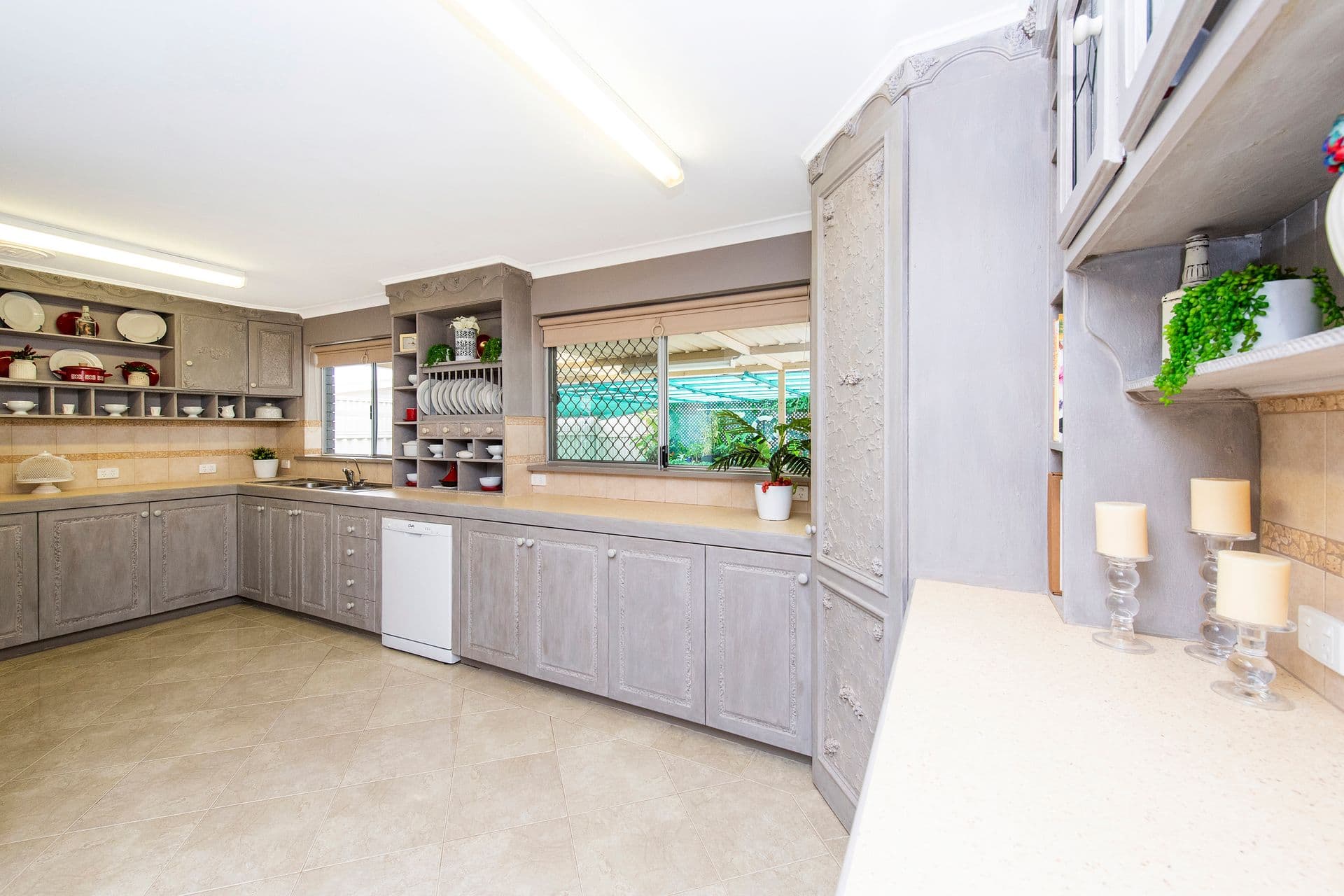 24 Kookerbrook Street, Dudley Park, WA, 6210, Dudley Park - Thumbnail 6