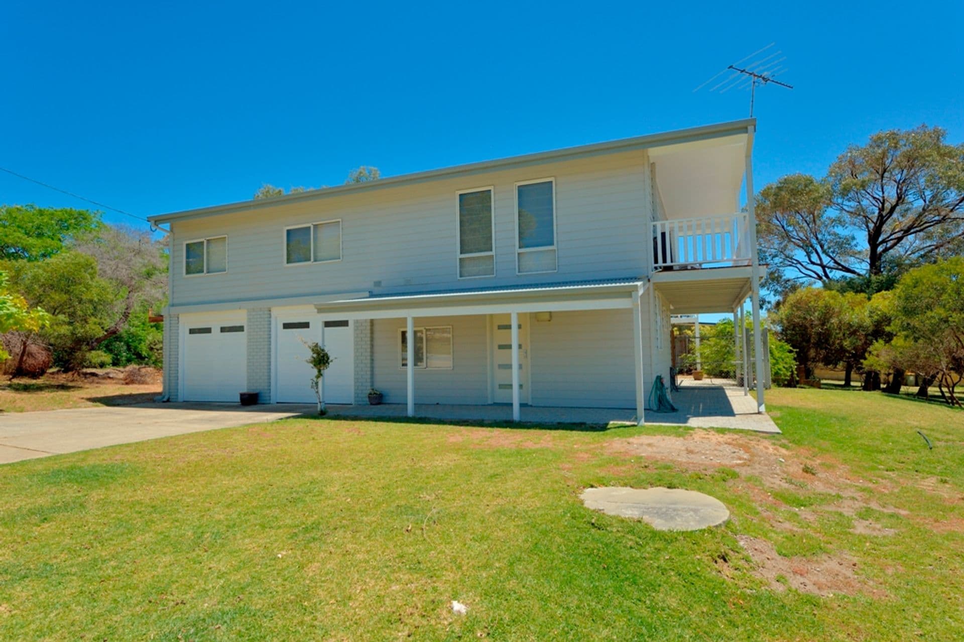 7 Bay View Crescent, Dawesville, WA, 6211, Dawesville - Thumbnail 2