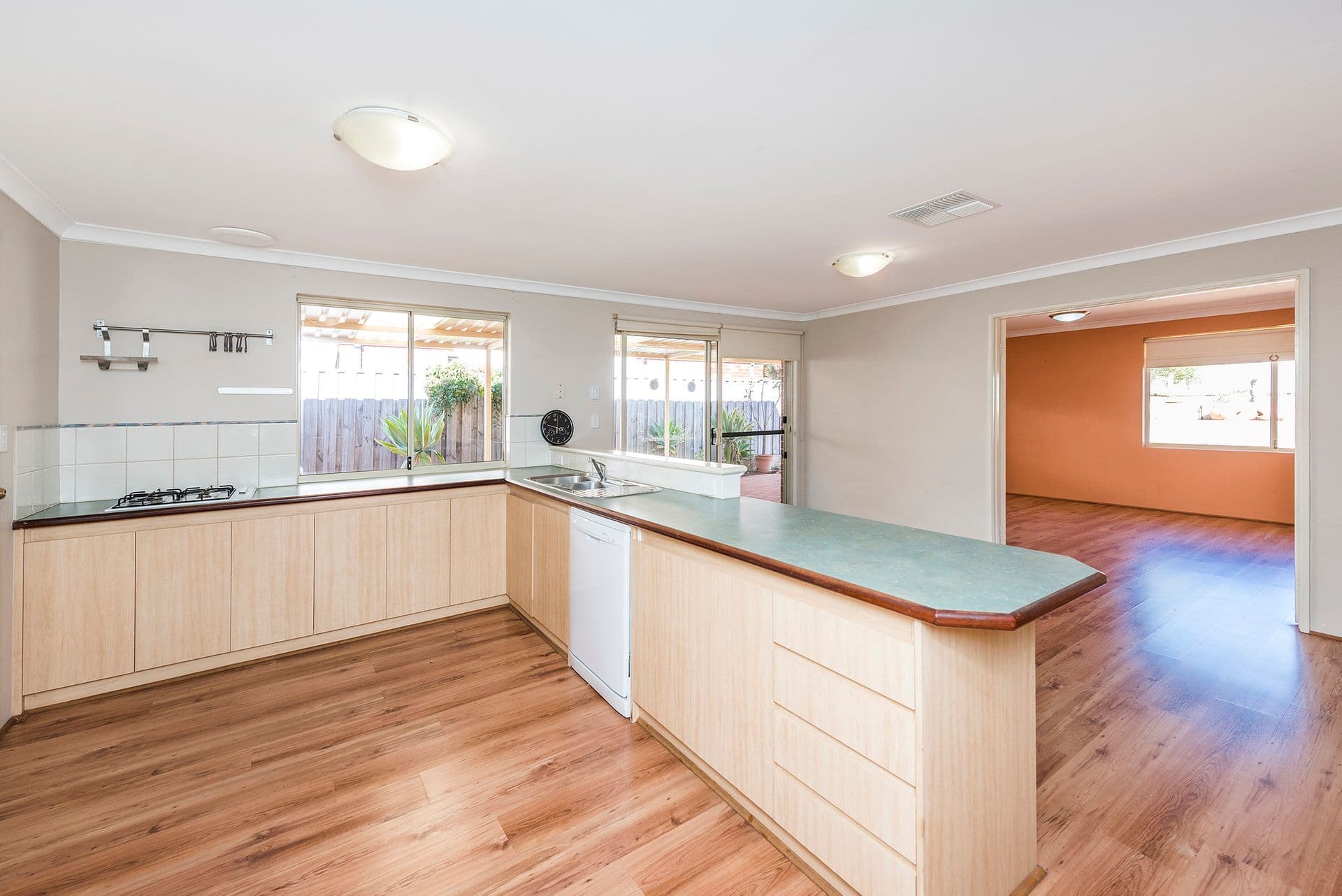 35 Bookleaf Loop, Halls Head, WA, 6210, Halls Head - Thumbnail 6
