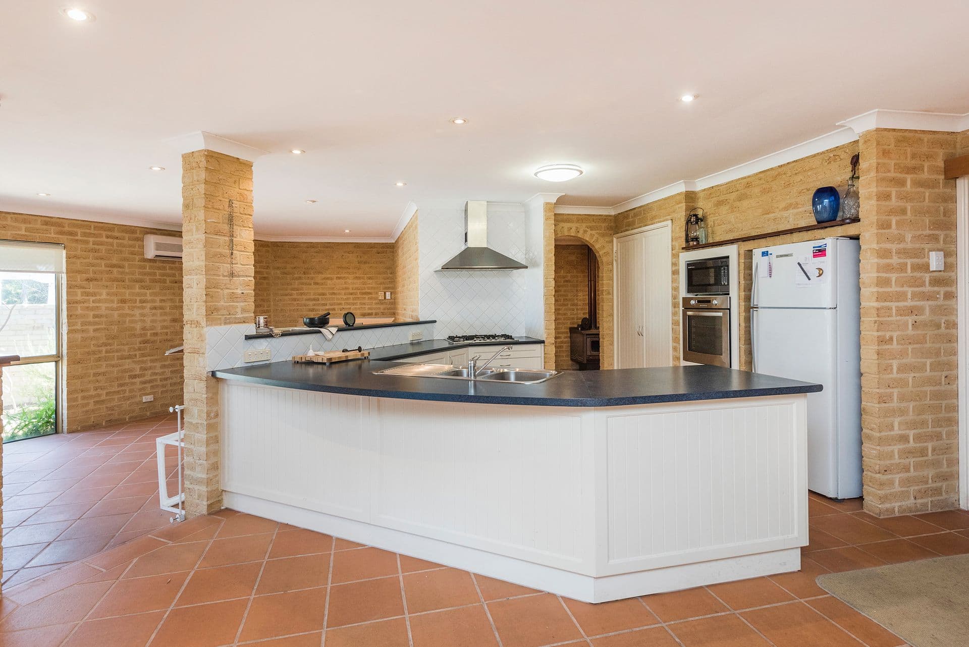47 Allambi Way, South Yunderup, WA, 6208, South Yunderup - Thumbnail 5
