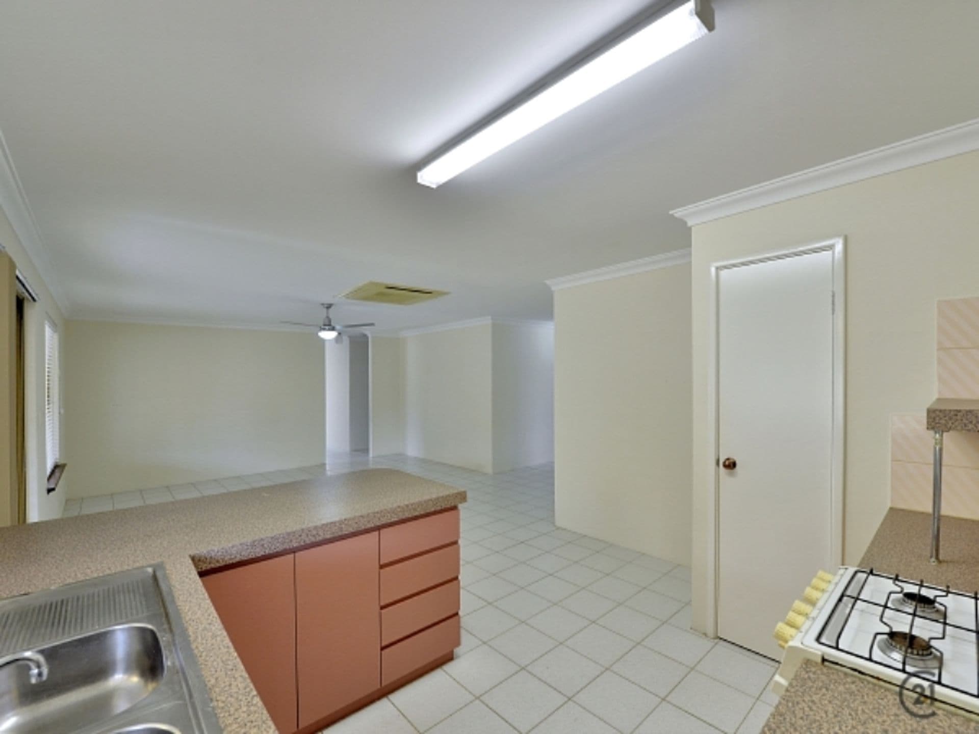 41 Rochester Way, Meadow Springs, WA, 6210, Doreen - Thumbnail 5