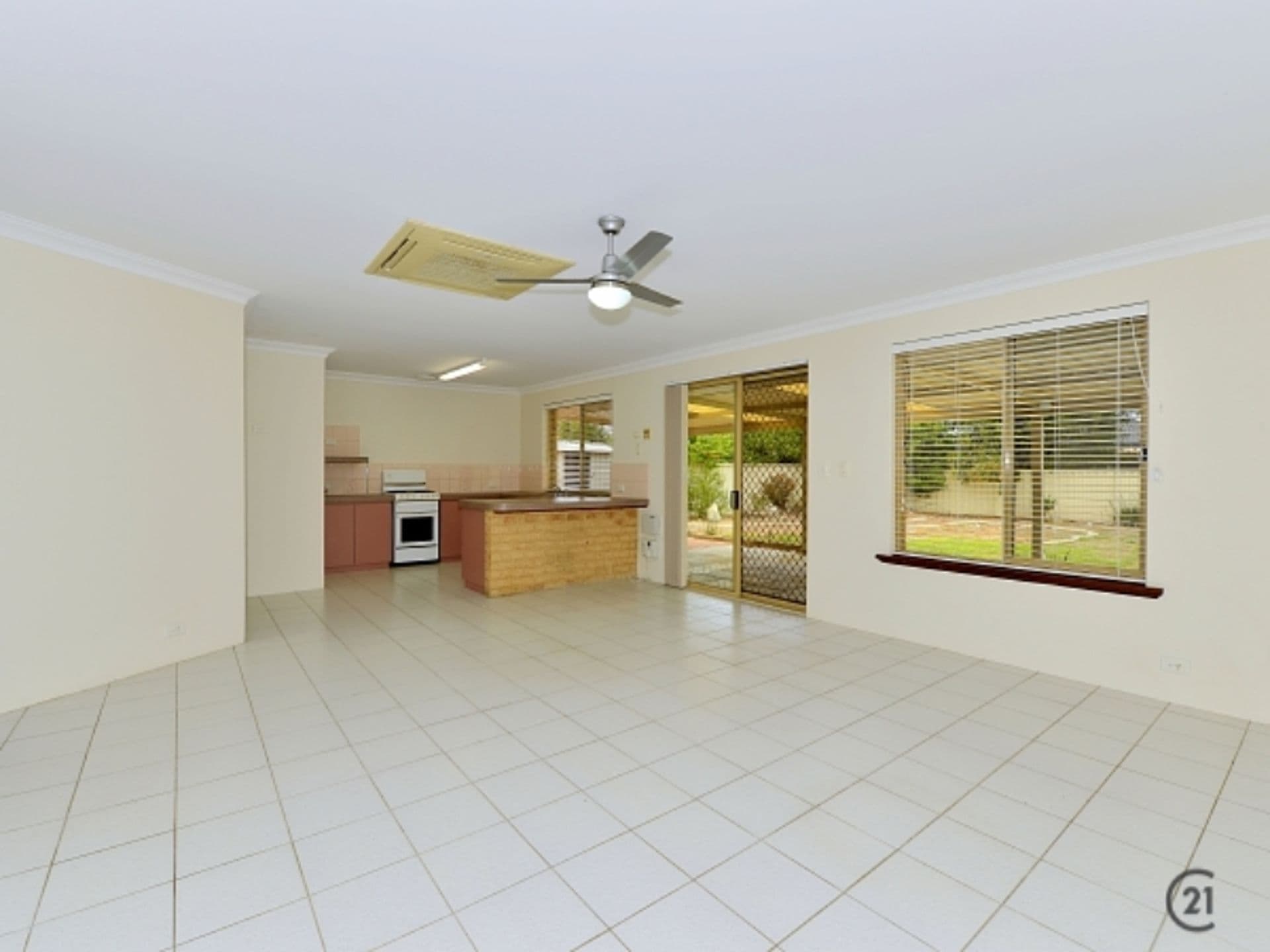 41 Rochester Way, Meadow Springs, WA, 6210, Doreen - Thumbnail 7