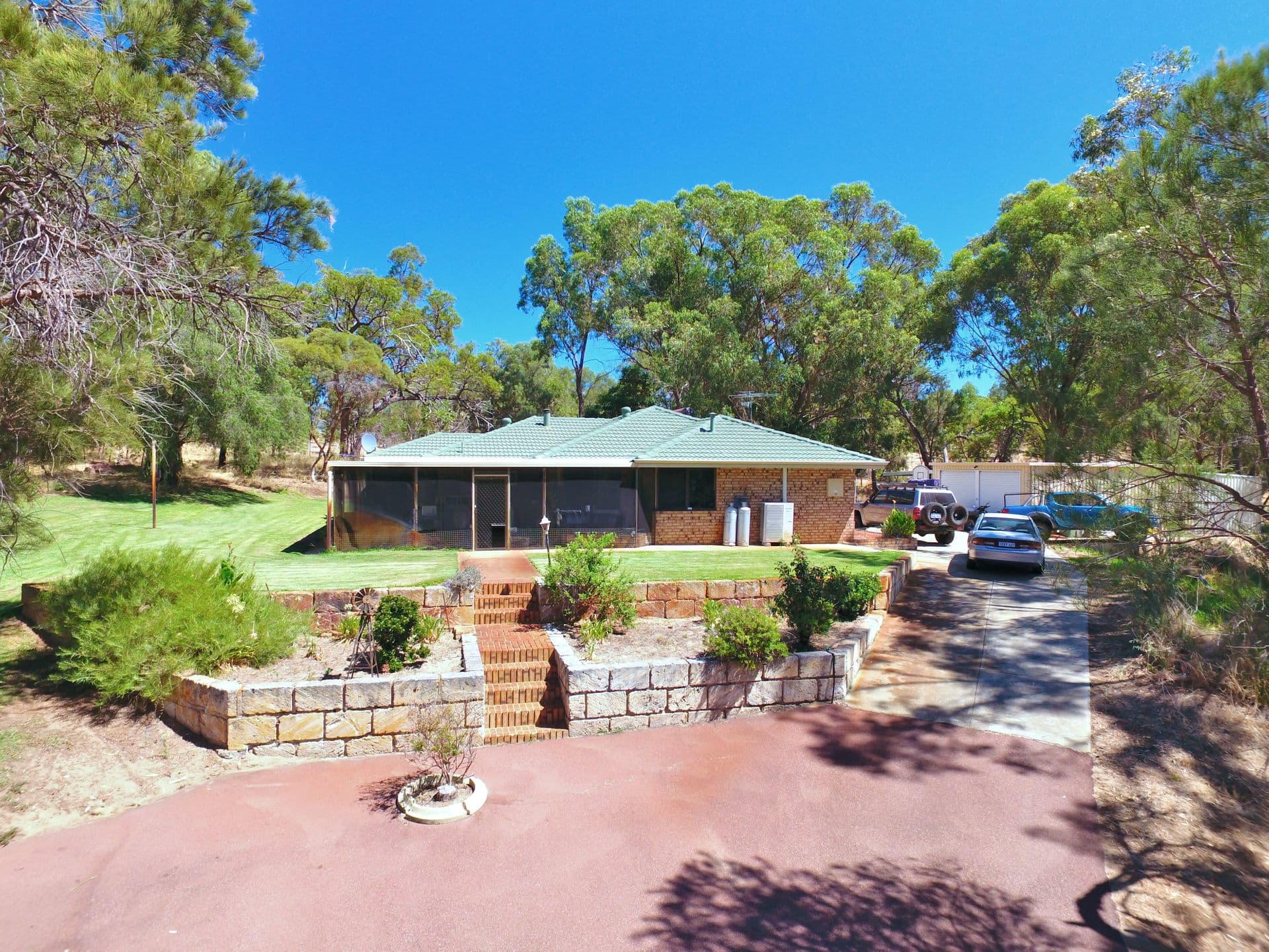 121 Mulga Drive, Parklands, WA, 6180, Parklands - Thumbnail 2