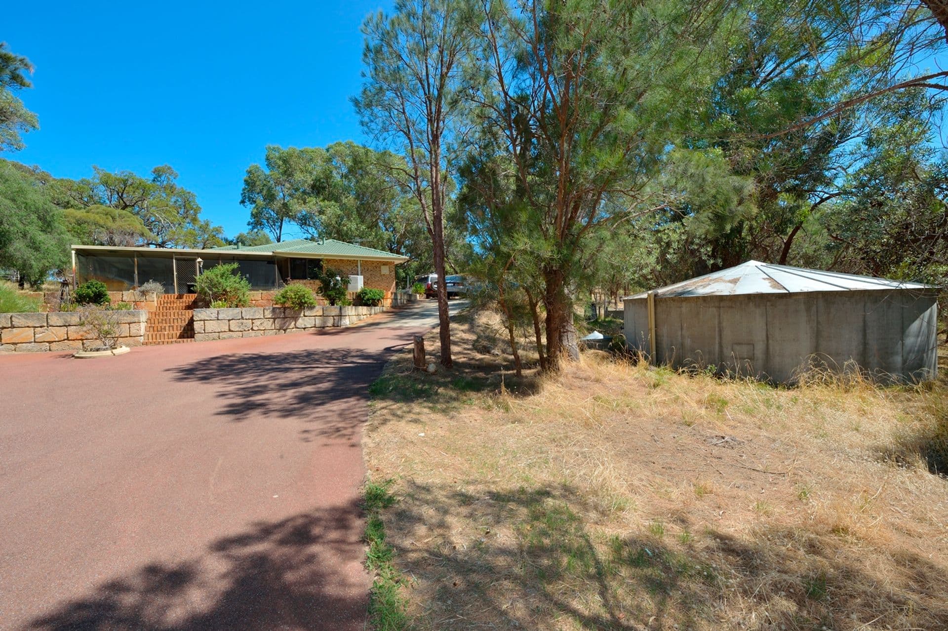 121 Mulga Drive, Parklands, WA, 6180, Parklands - Thumbnail 4