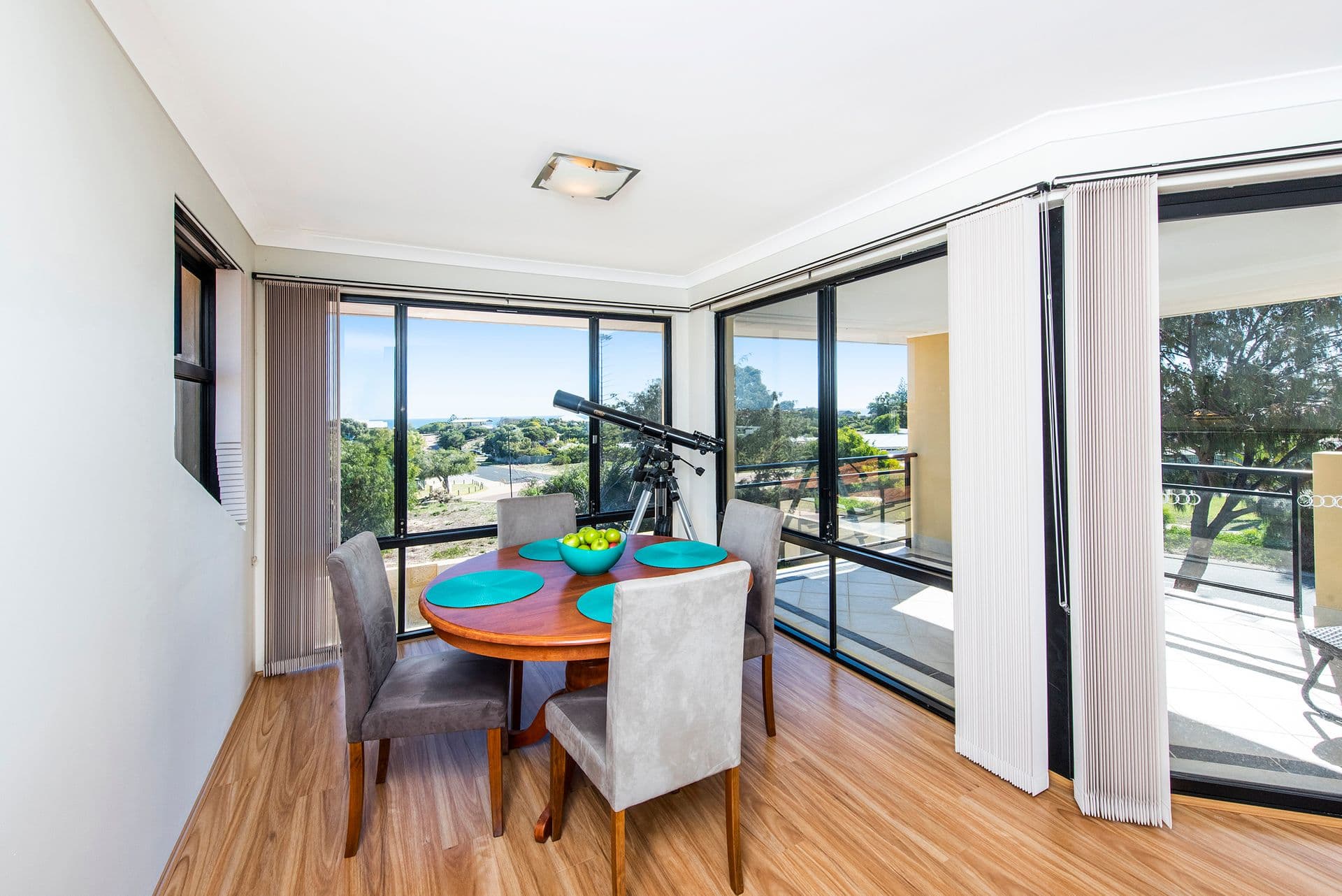 67 Endeavour Circle, Wannanup, WA, 6210, Wannanup - Thumbnail 4