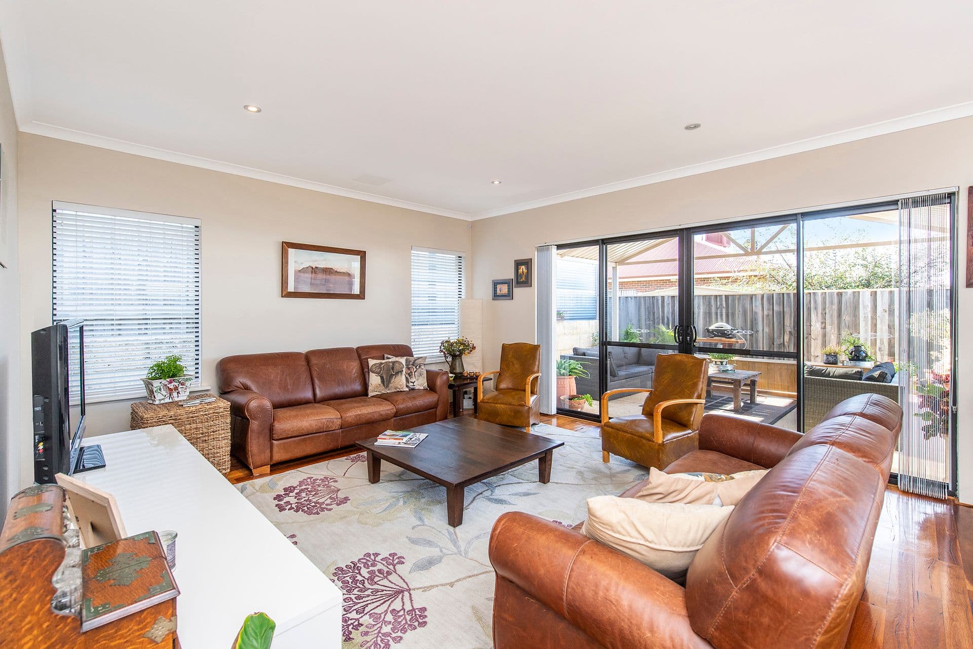 11 Buttercup Parkway, Halls Head, WA, 6210, Halls Head - Thumbnail 7