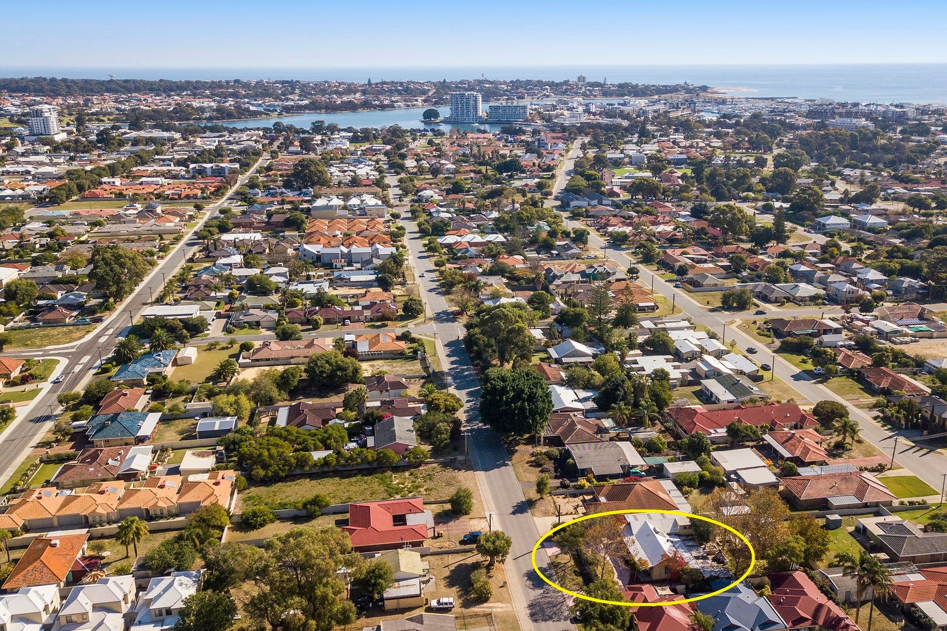 70 Cooper Street, Mandurah, WA, 6210, Mandurah - Thumbnail 3