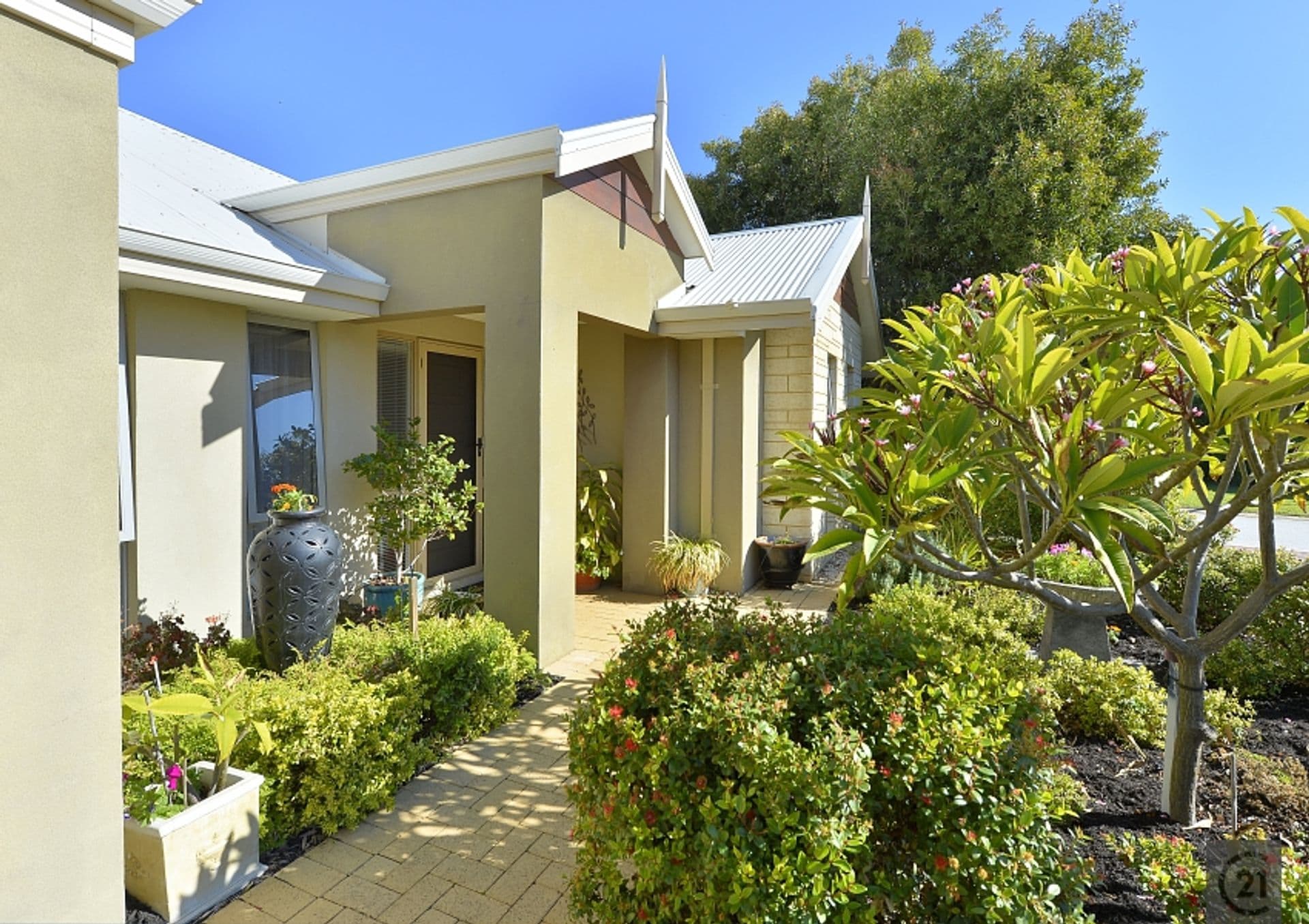 1 Crathes Court, Erskine, WA, 6210, Erskine - Thumbnail 2