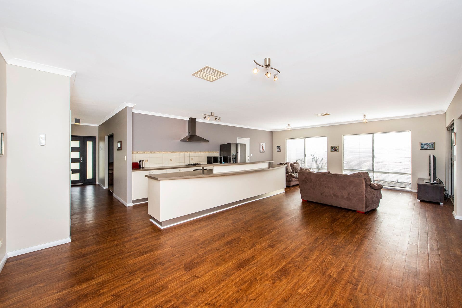9 Tranquility Way, Halls Head, WA, 6210, Halls Head - Thumbnail 7