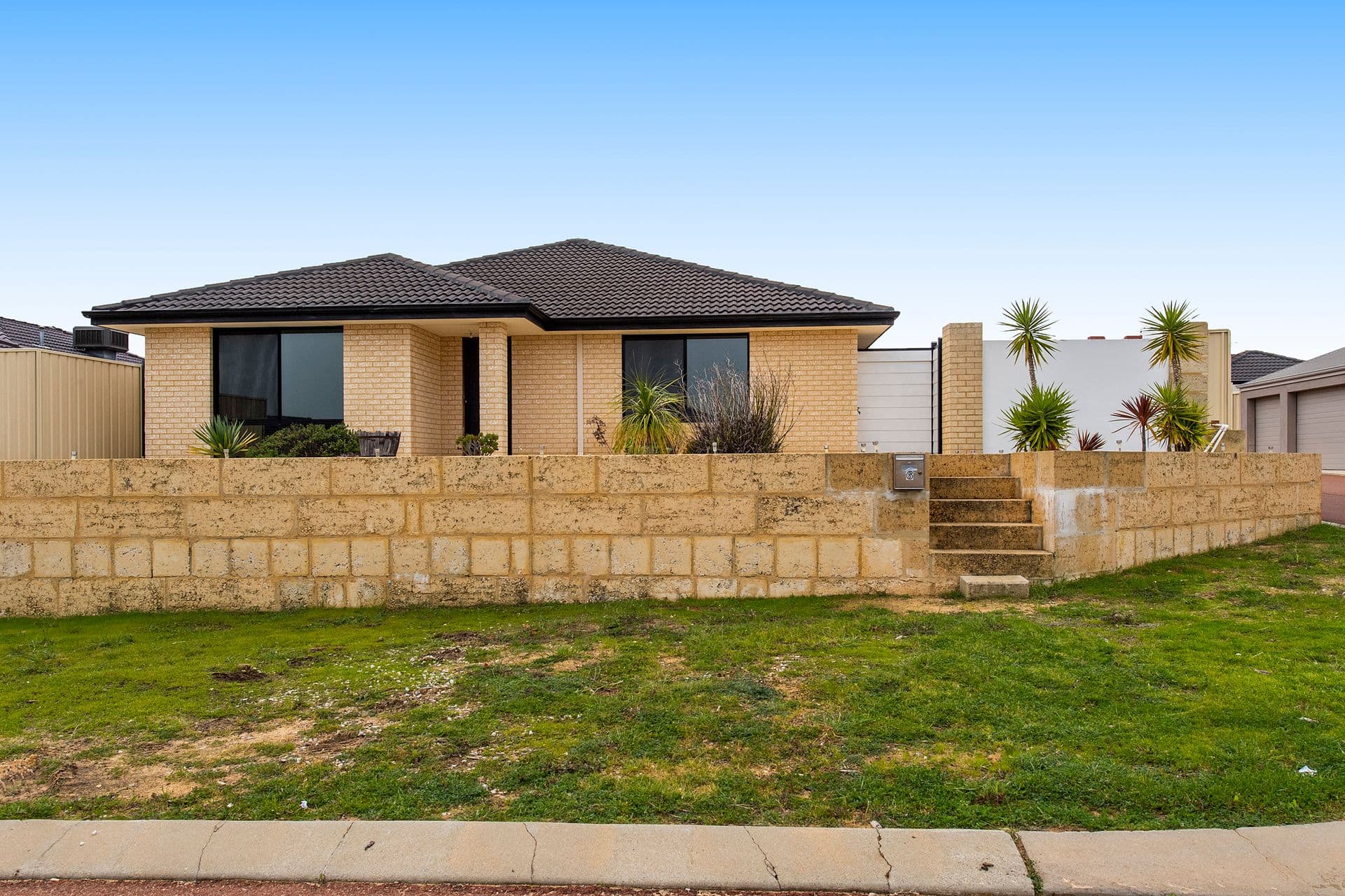 6 Lascelles Circus, Lakelands, WA, 6180, Lakelands - Thumbnail 3
