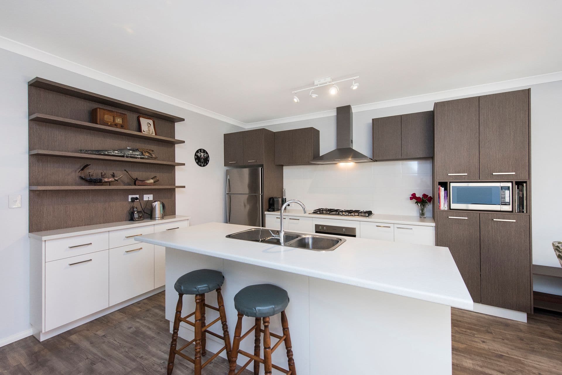 14 Clarendon Circuit, Lakelands, WA, 6180, Lakelands - Thumbnail 4