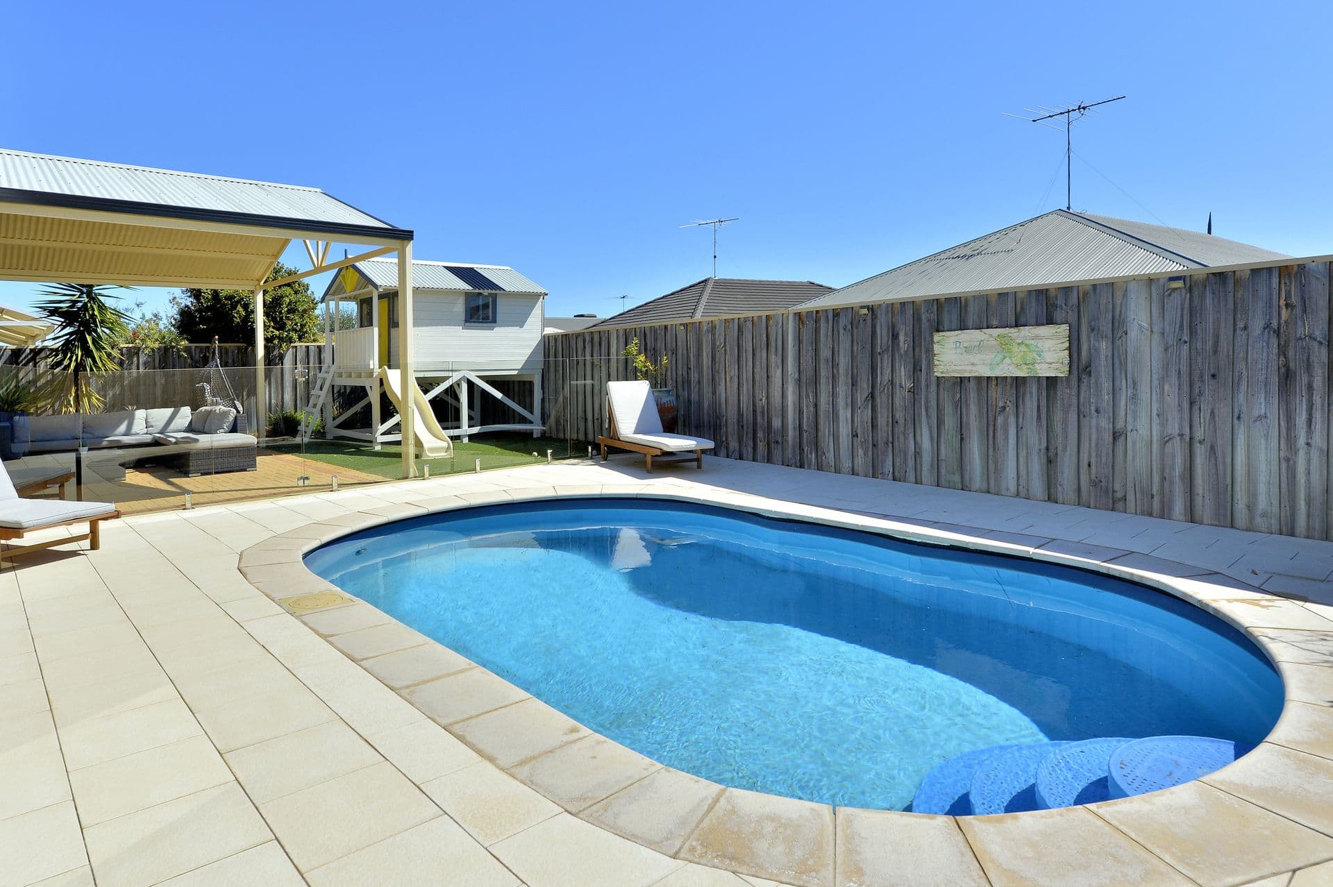 21 Marsdenia Road, Halls Head, WA, 6210, Halls Head - Thumbnail 2