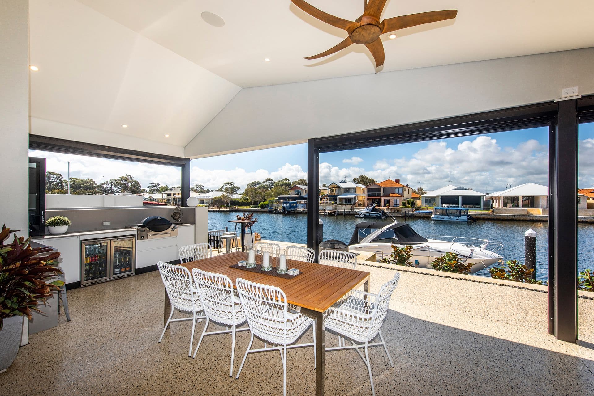 33 Erins Isle, Dudley Park, WA, 6210, Dudley Park - Thumbnail 4