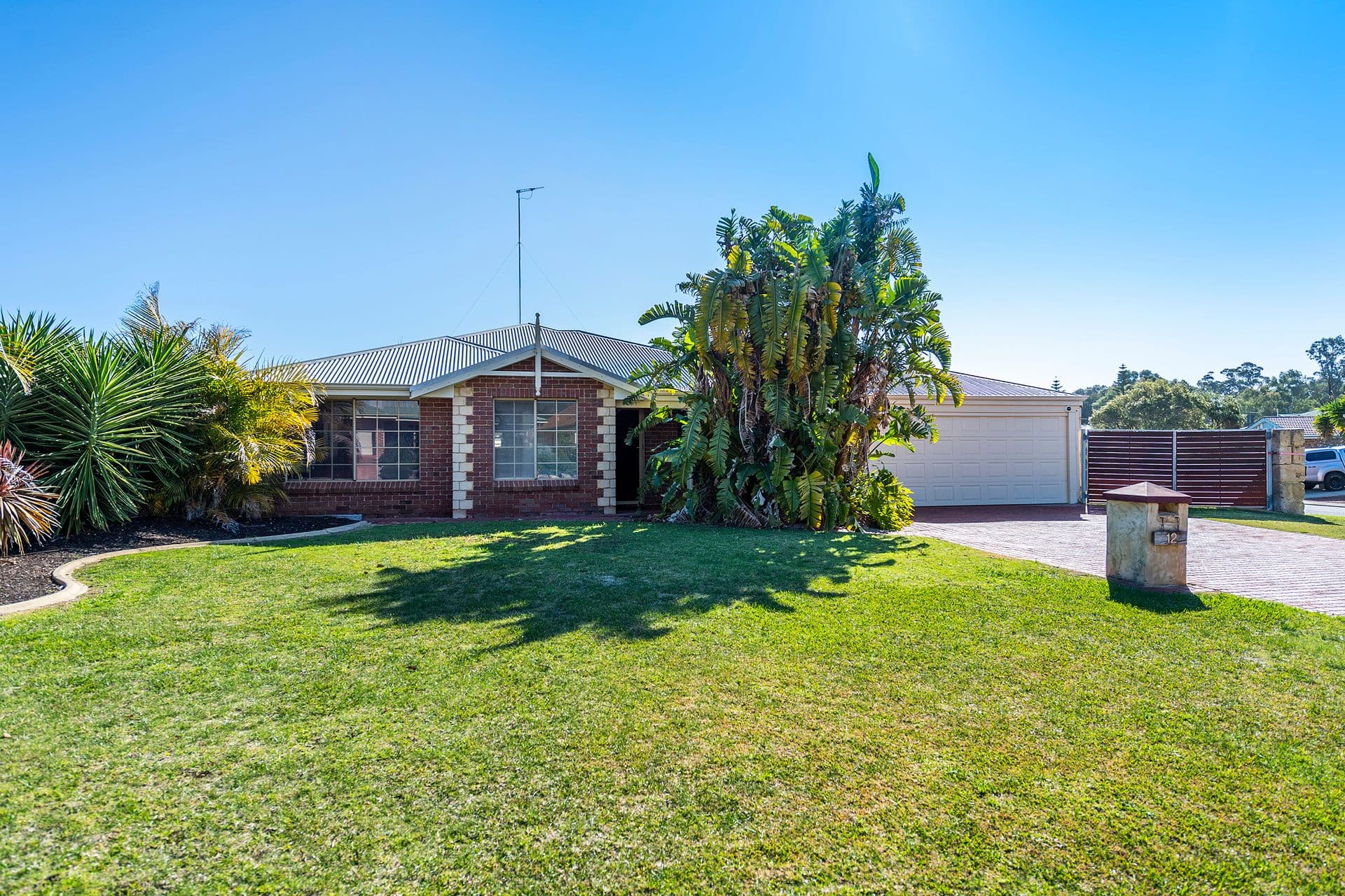12 Summerlea Avenue, Meadow Springs, WA, 6210, Meadow Springs - Image 1