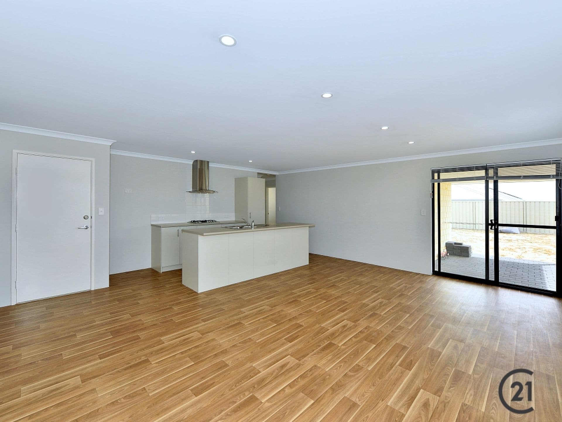 21 Thangoo Way, Golden Bay, WA, 6174, Golden Bay - Thumbnail 2