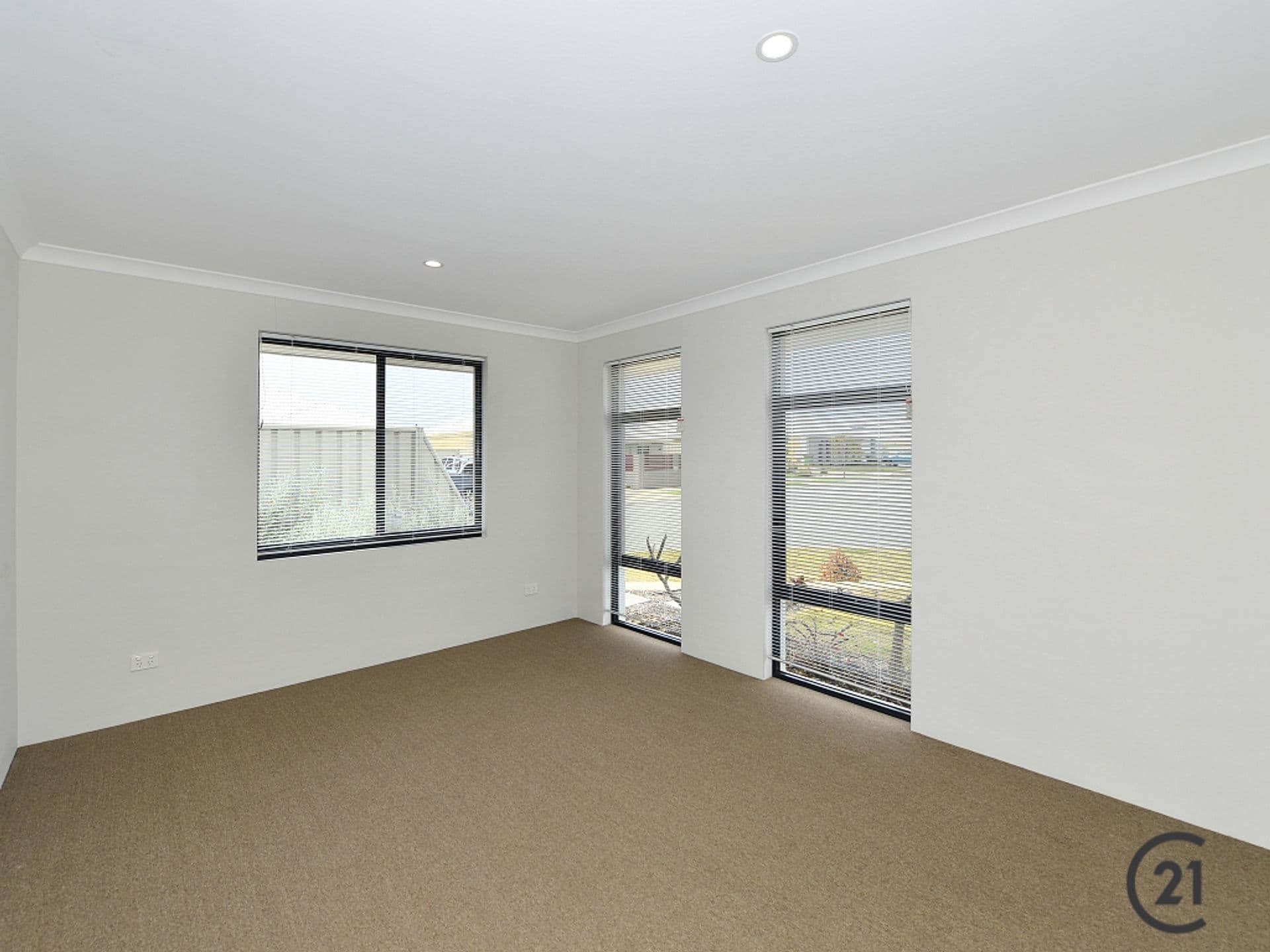 21 Thangoo Way, Golden Bay, WA, 6174, Golden Bay - Thumbnail 4