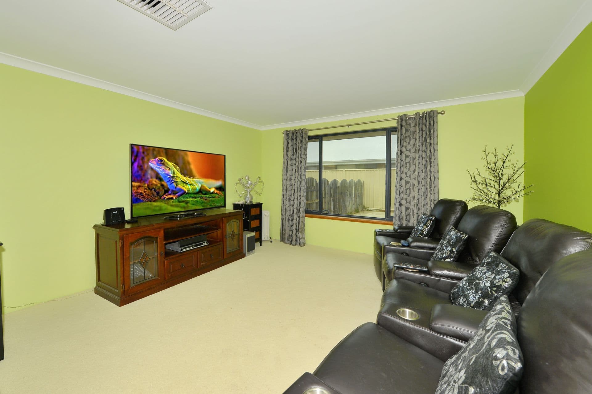 19 Bellambi Chase, Lakelands, WA, 6180, Lakelands - Thumbnail 7