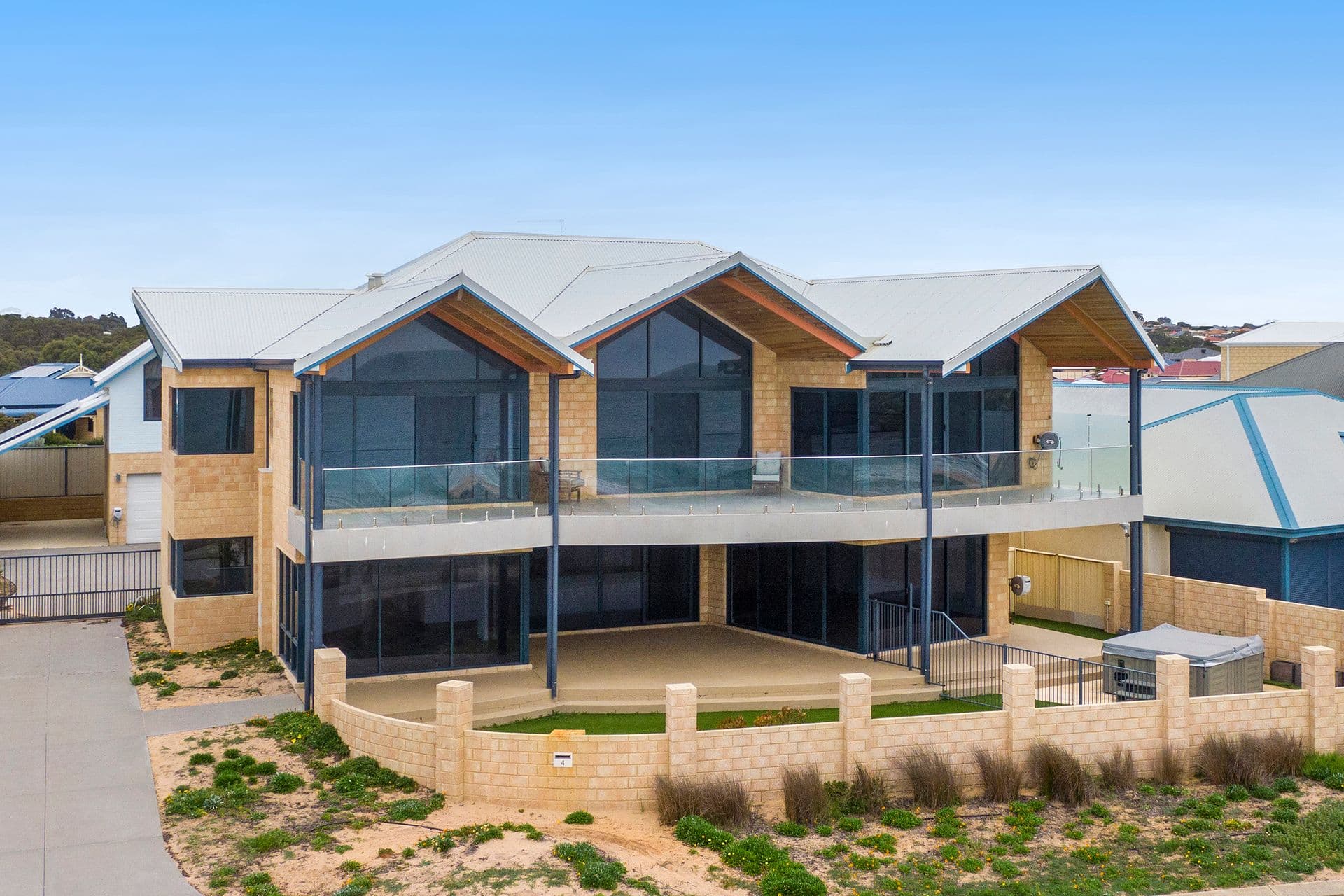 4 Donnybrook Turn, Dawesville, WA, 6211, Dawesville - Thumbnail 2