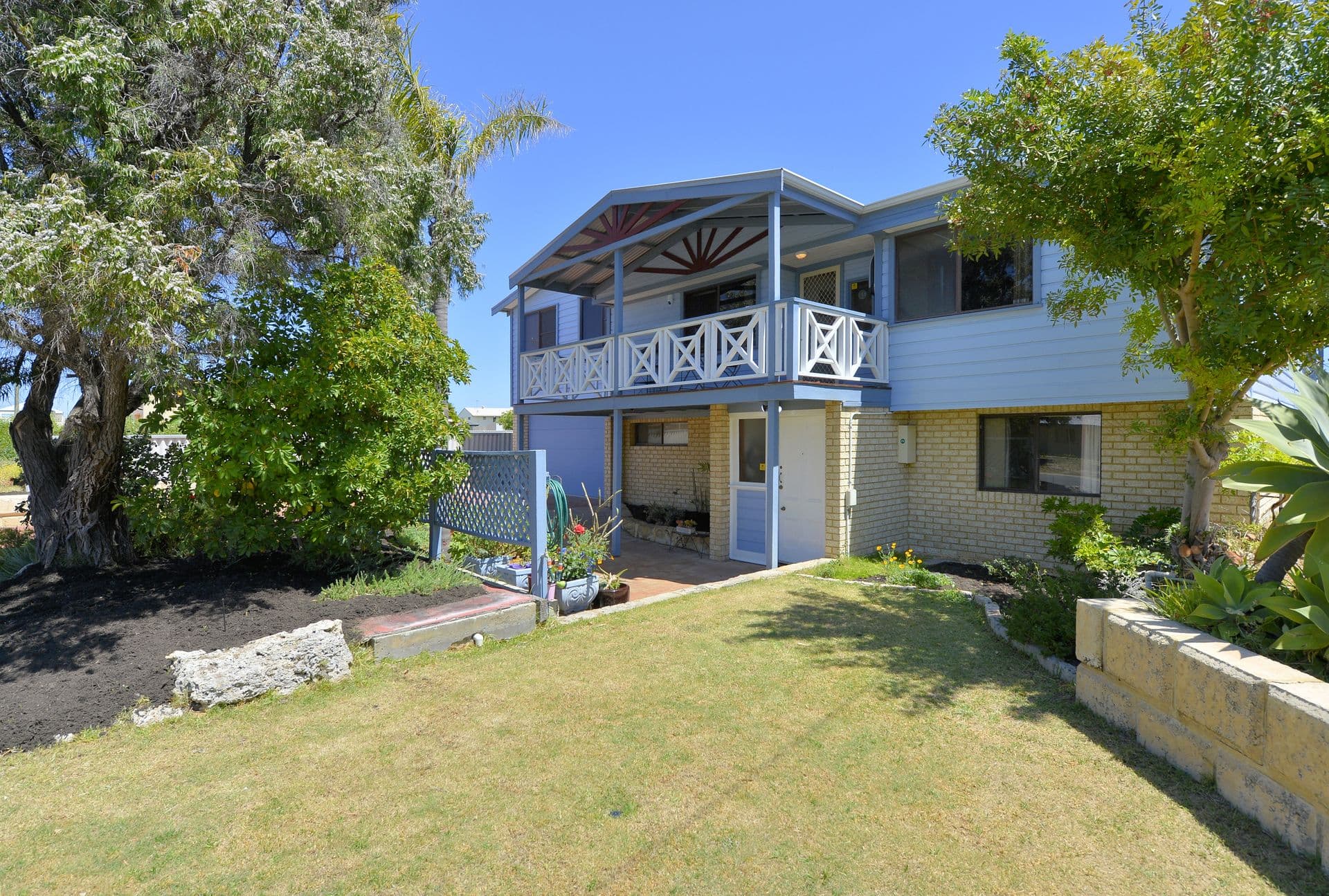 7 Parmelia Way, Madora Bay, WA, 6210, Madora Bay - Thumbnail 2