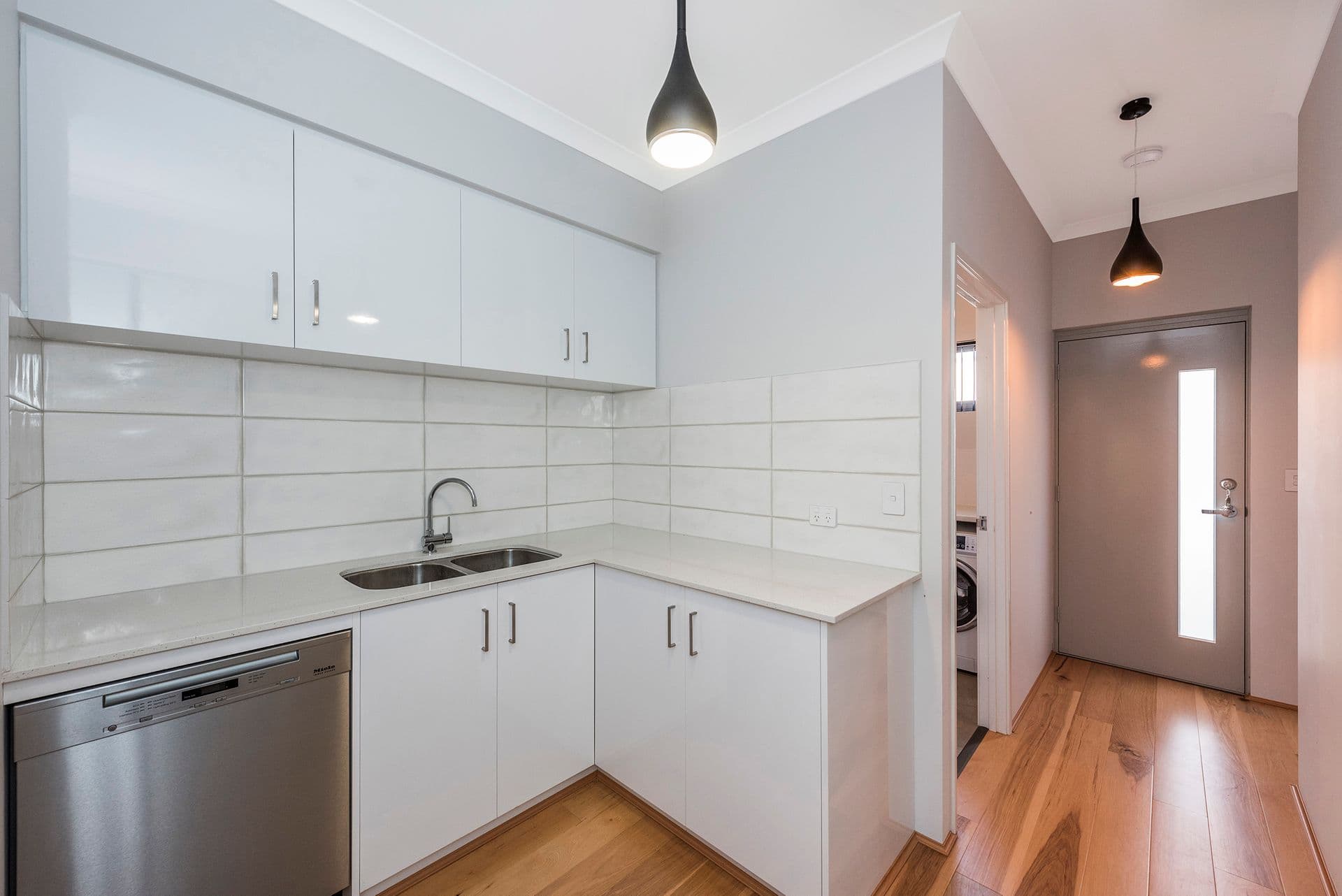23  Whimbrel Crescent, Coodanup, WA, 6210, Coodanup - Thumbnail 6
