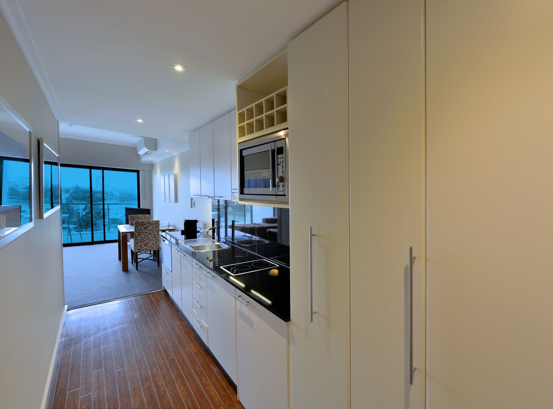 404/16 Dolphin Drive, Mandurah, WA, 6210, Mandurah - Thumbnail 5