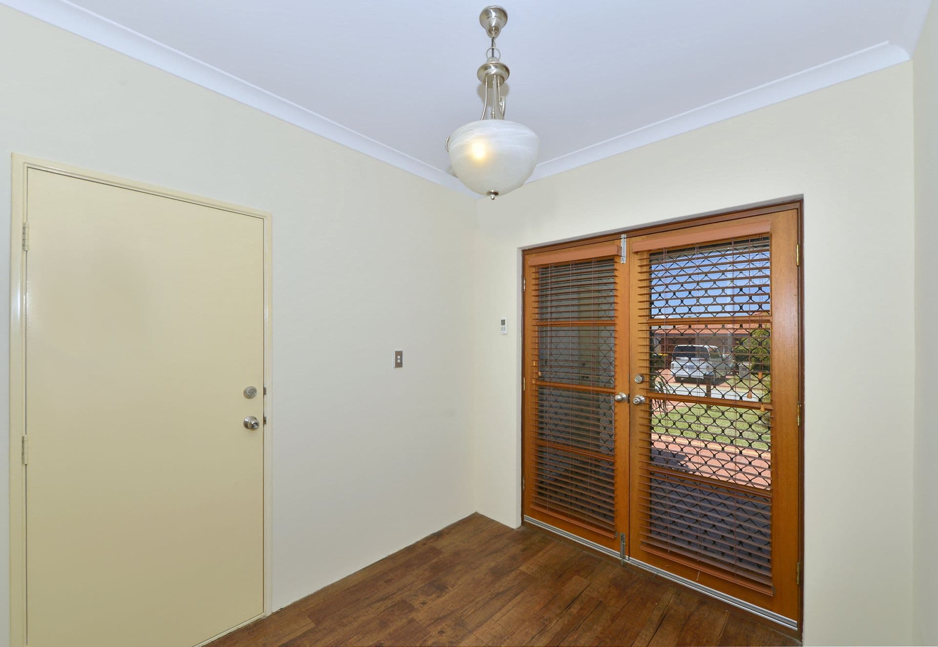 3 Honeymyrtle Grange, Halls Head, WA, 6210, Halls Head - Thumbnail 3