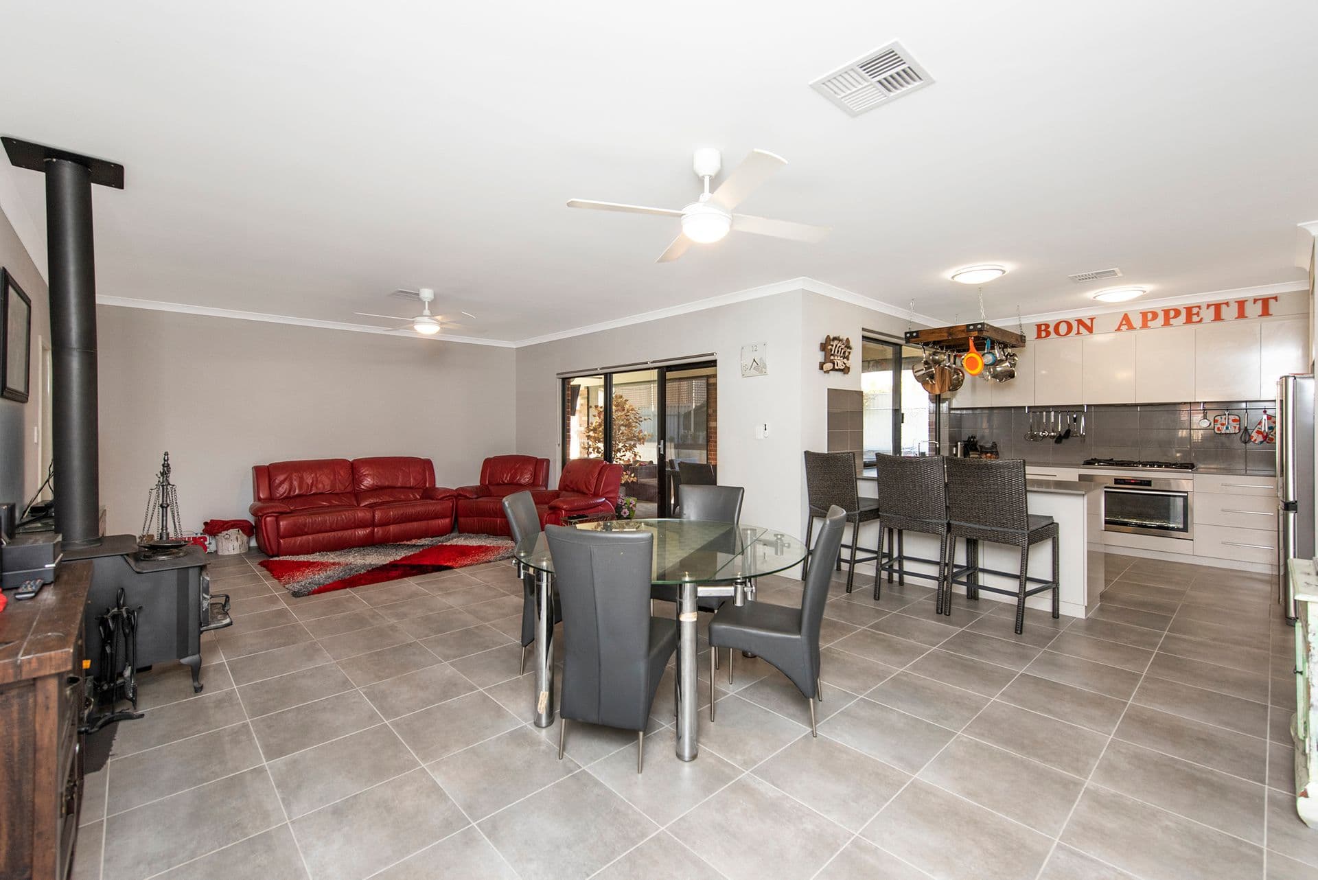 69 Peelwood Parade, Halls Head, WA, 6210, Halls Head - Thumbnail 6