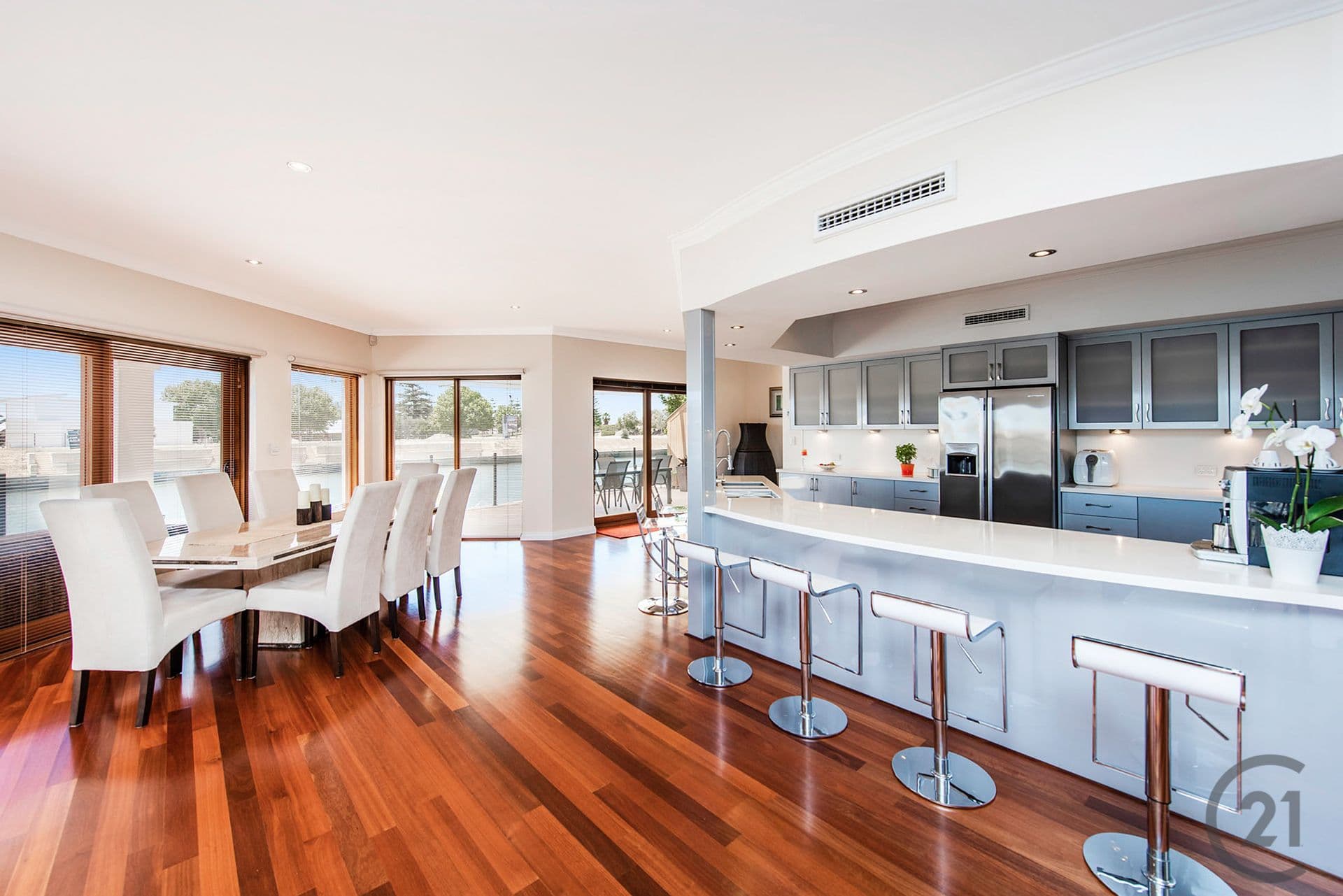 27 Starfire Close, Halls Head, WA, 6210, Halls Head - Thumbnail 6