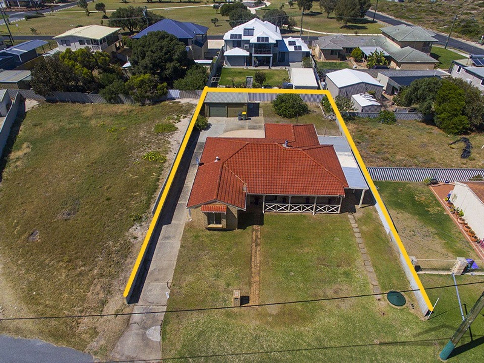 1 Pagoda Place, Madora Bay, WA, 6210, Madora Bay - Thumbnail 2