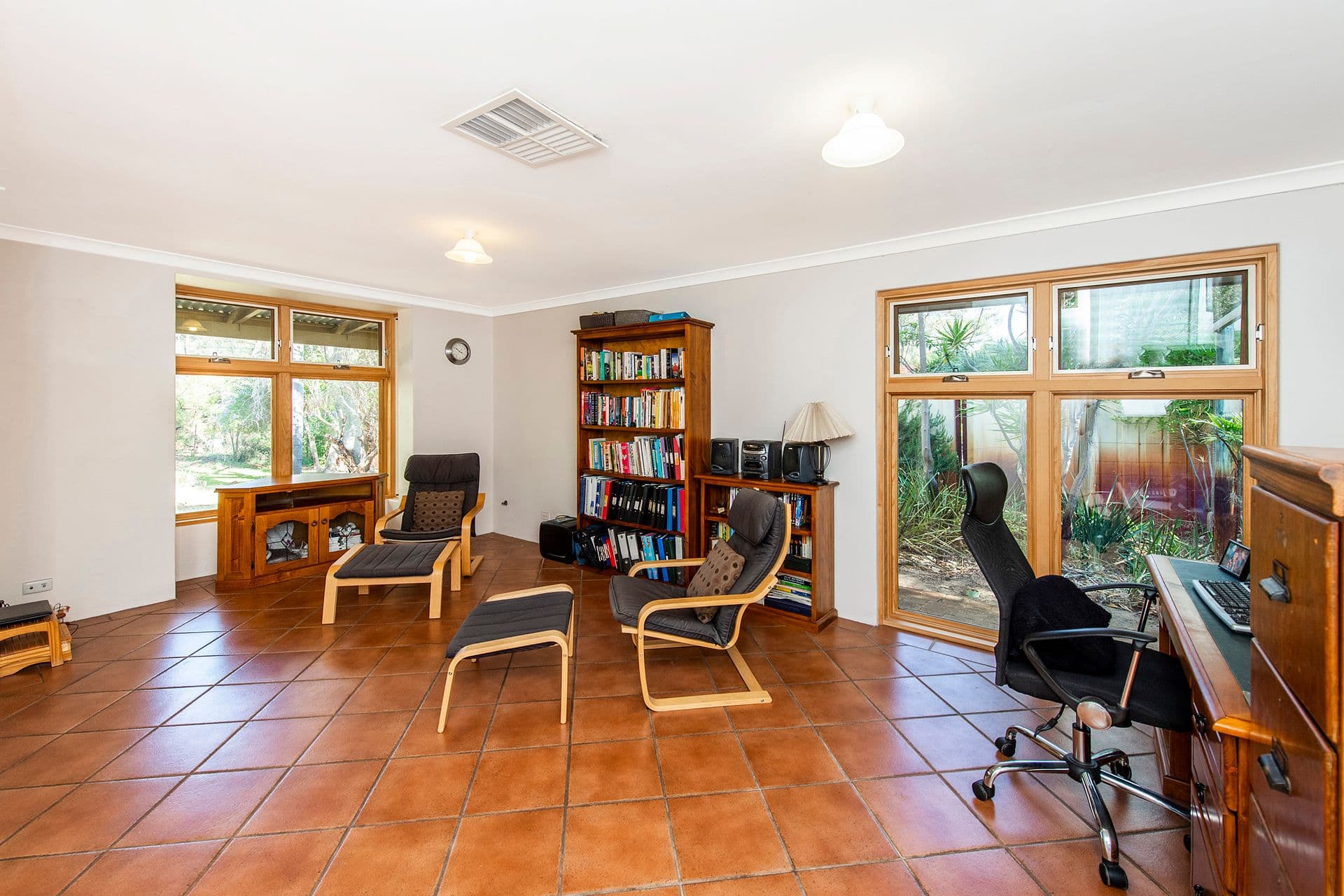 225 Lakes Road, Greenfields, WA, 6210, Greenfields - Thumbnail 8