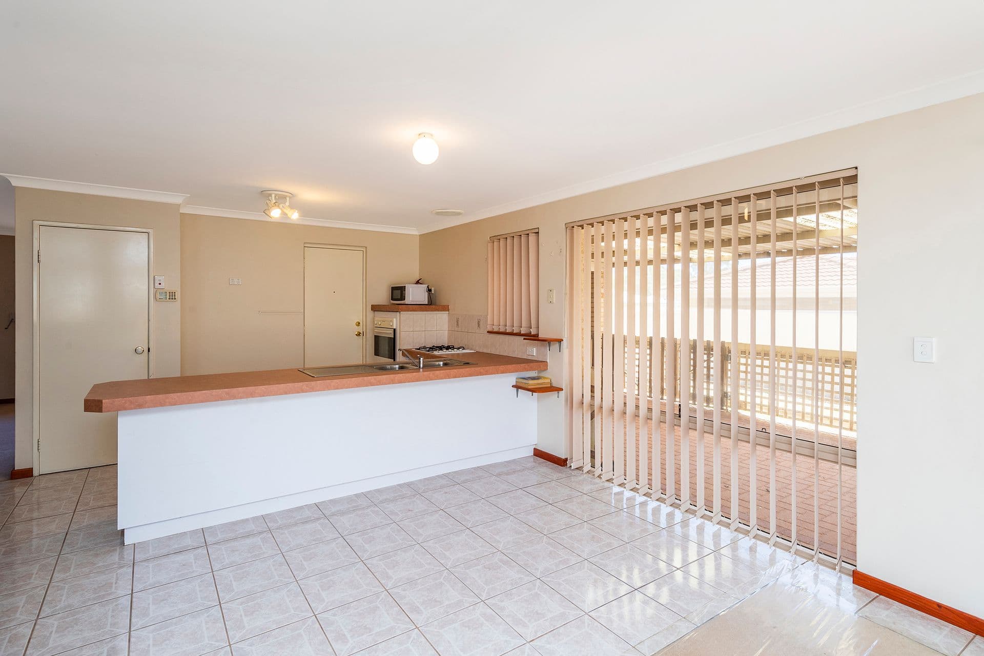 1 St Annes Terrace, Meadow Springs, WA, 6210, Meadow Springs - Thumbnail 4