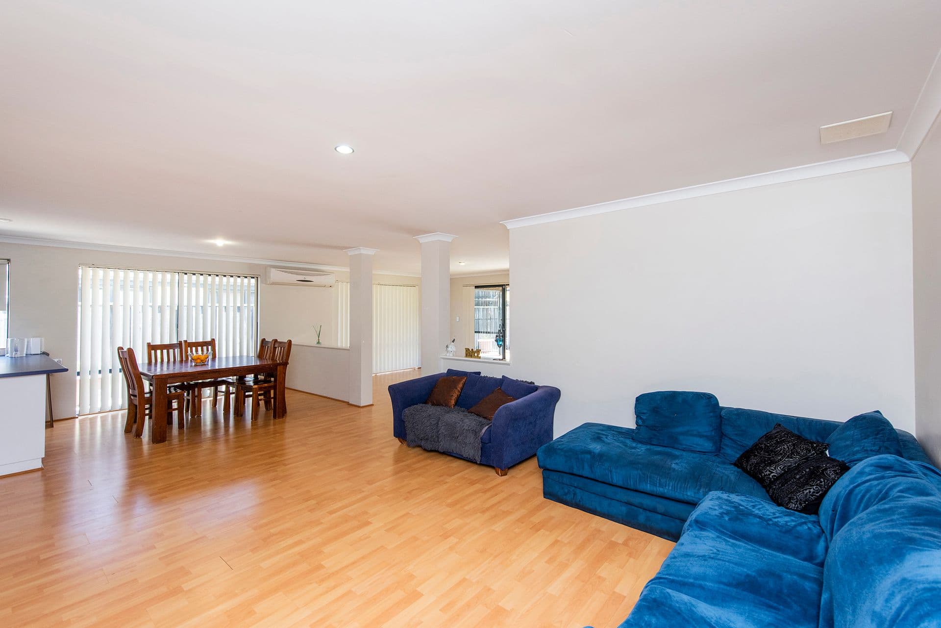 8 Quandong Parkway, Halls Head, WA, 6210, Halls Head - Thumbnail 5
