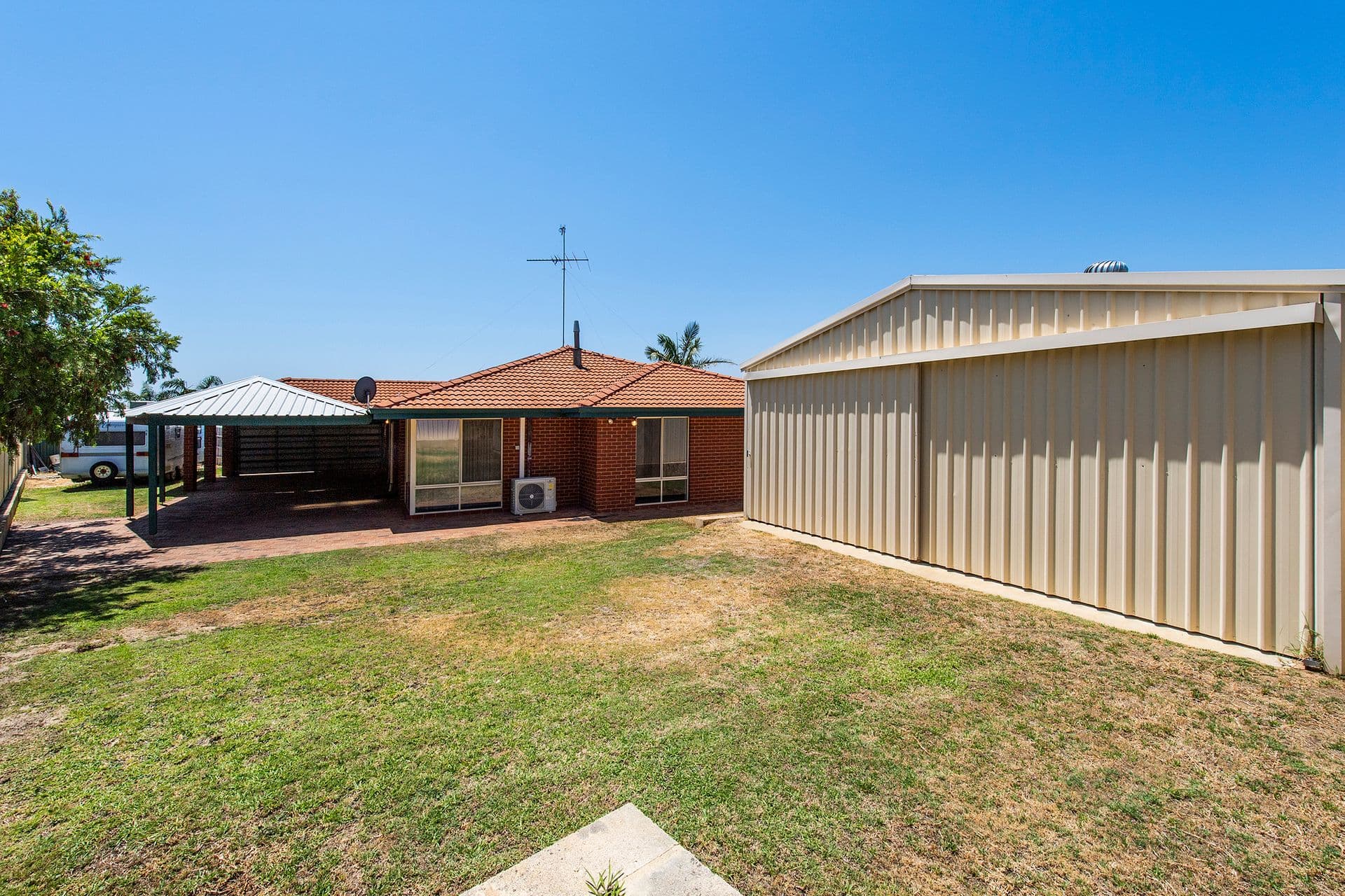 28 Muntries Place, Halls Head, WA, 6210, Halls Head - Thumbnail 2