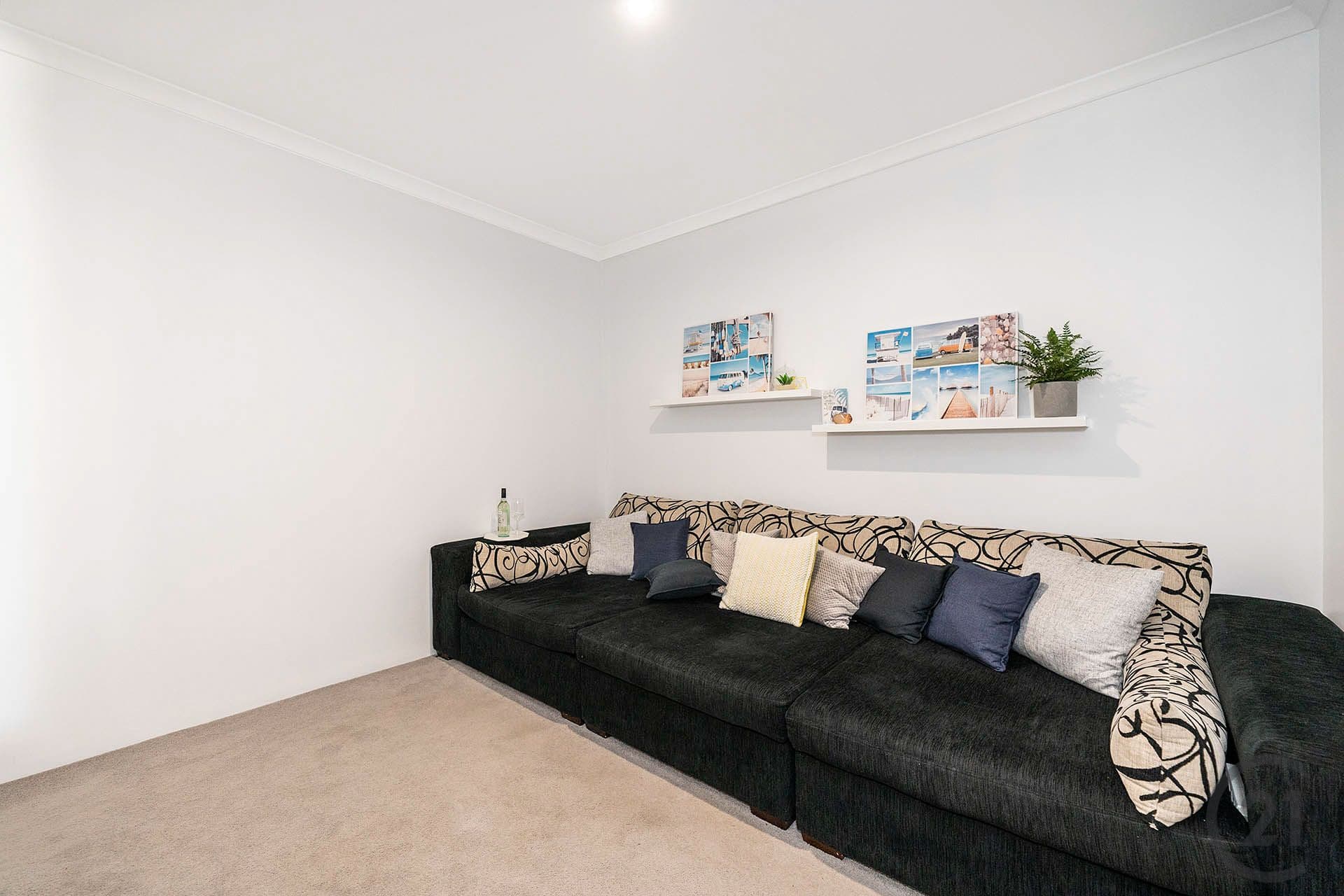 14 Dowerin Circuit, Lakelands, WA, 6180, Lakelands - Thumbnail 8