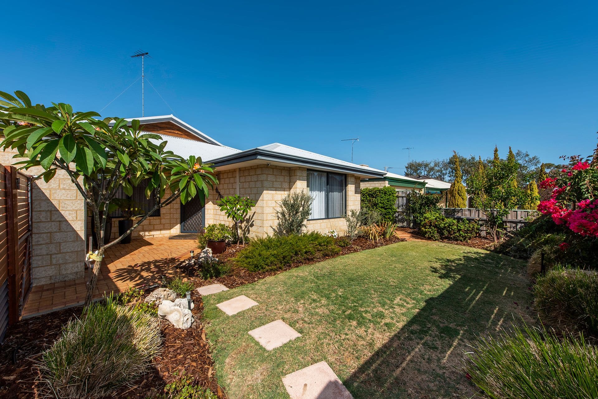 5 Aldenham Heights, Halls Head, WA, 6210, Halls Head - Thumbnail 2