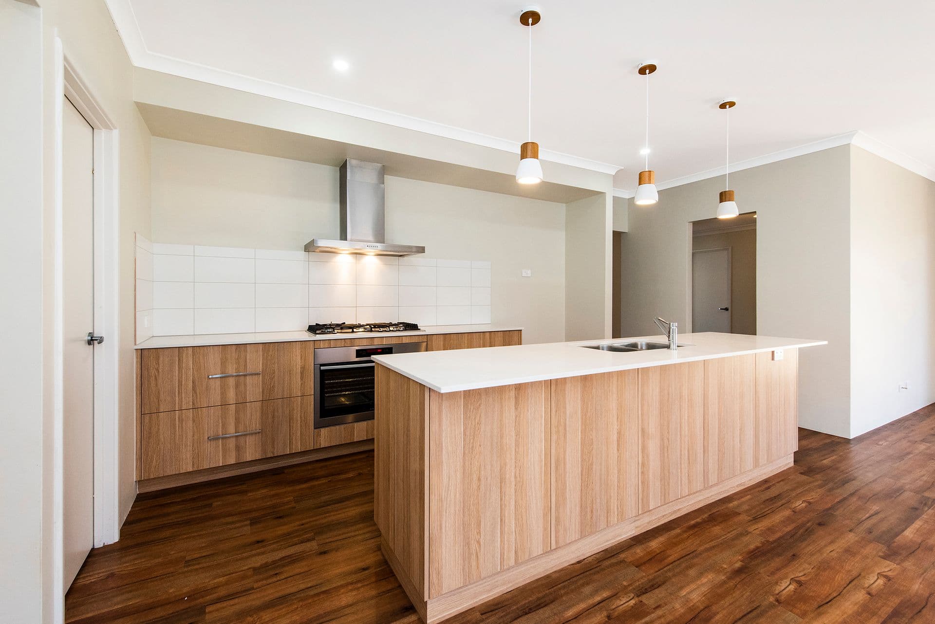 35 Aquamarine Parade, Karnup, WA, 6176, Karnup - Thumbnail 2