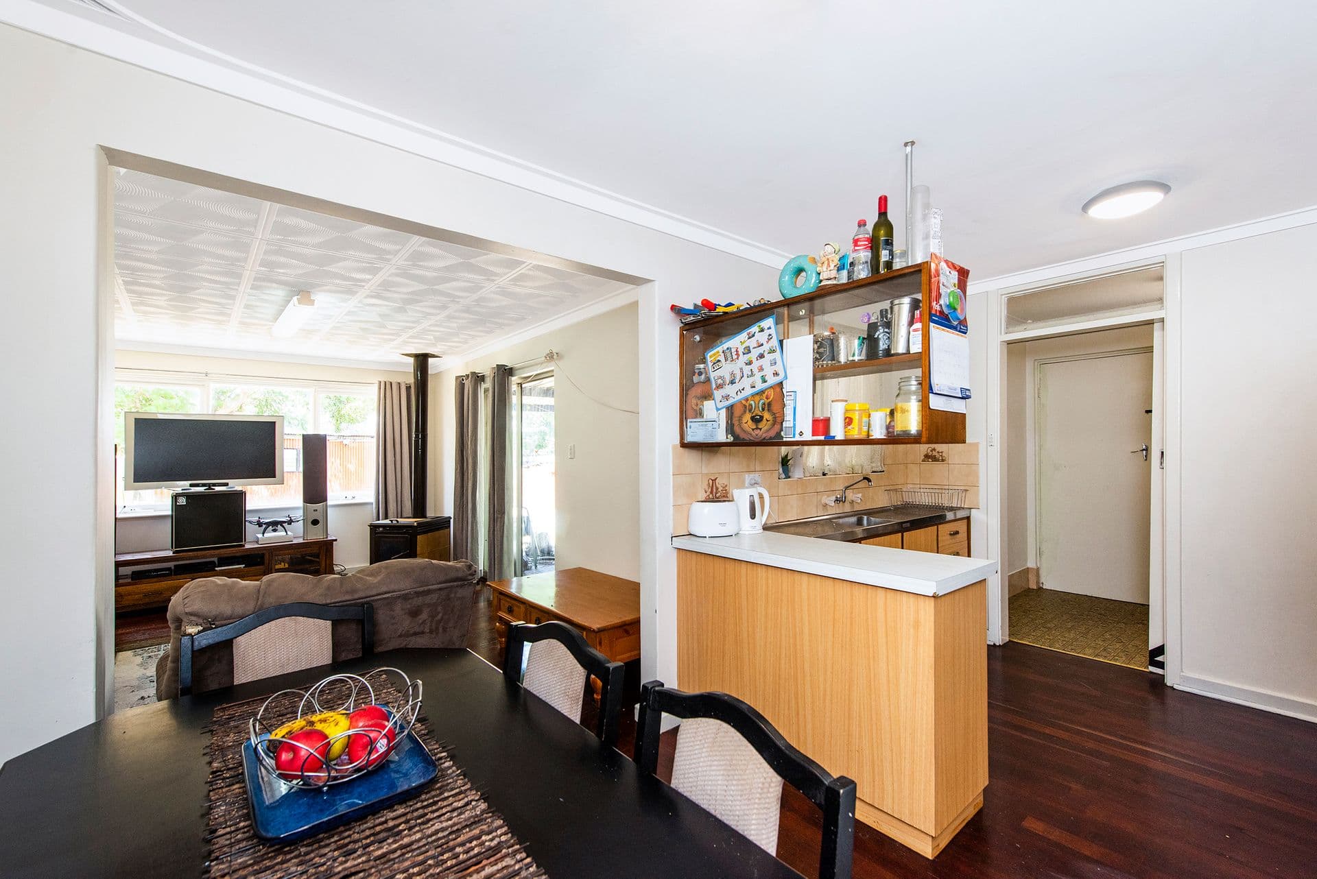 28 Banyard Avenue, Kelmscott, WA, 6111, Kelmscott - Thumbnail 5