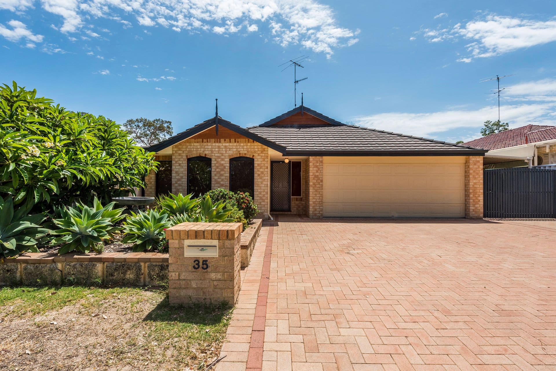 35 Willoughbridge Crescent, Erskine, WA, 6210, Erskine - Image 1