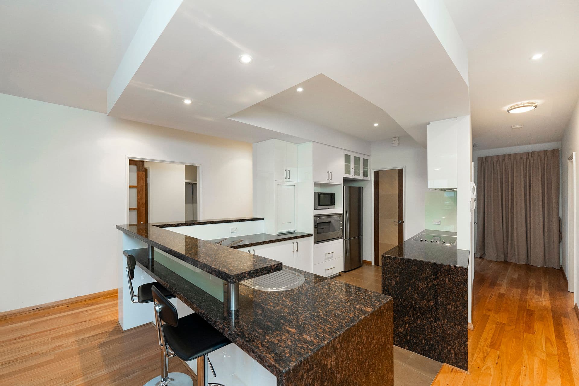 33/15 The Palladio, Mandurah, WA, 6210, Mandurah - Thumbnail 5