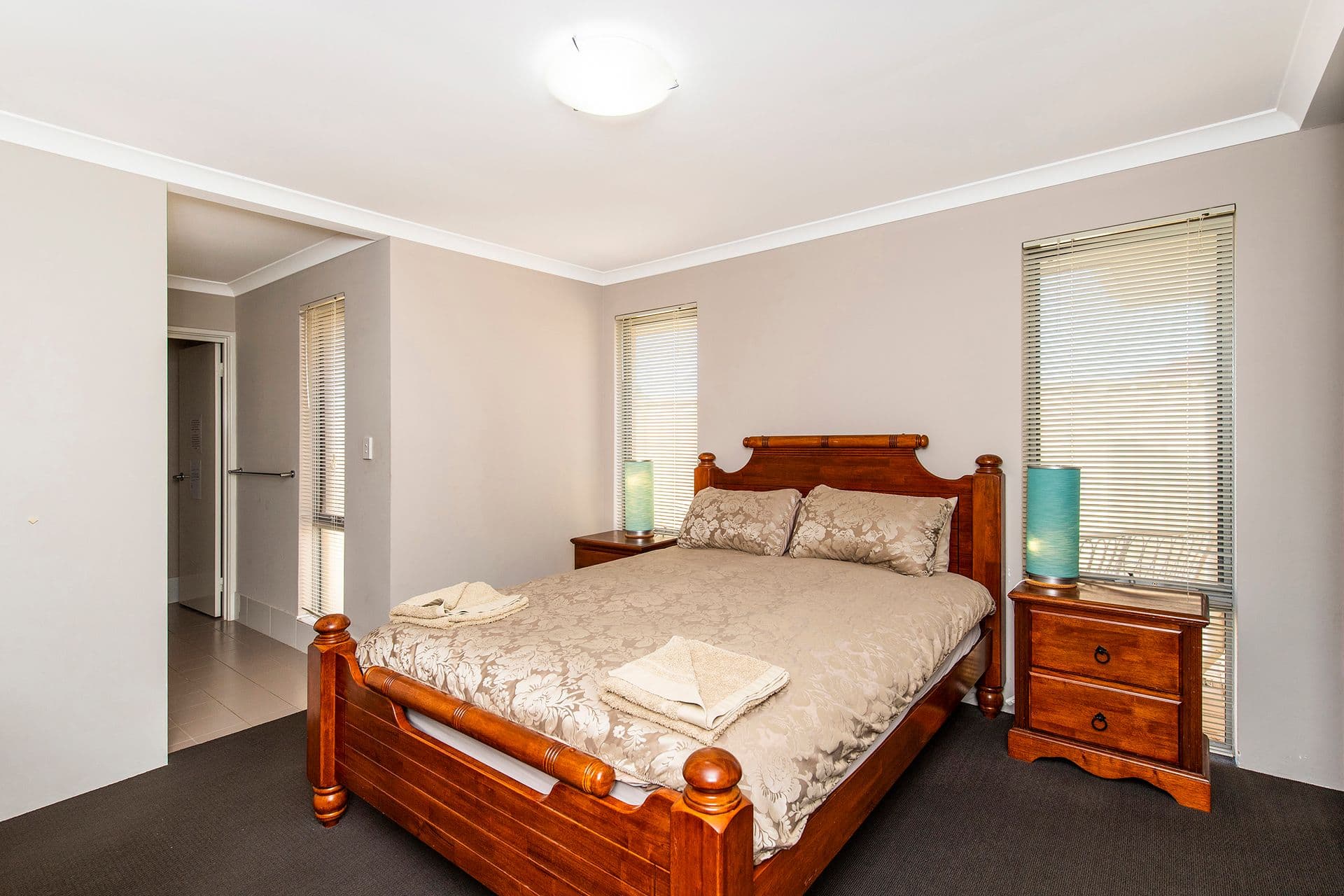 43 Ashwood Parkway, Lakelands, WA, 6180, Lakelands - Thumbnail 4