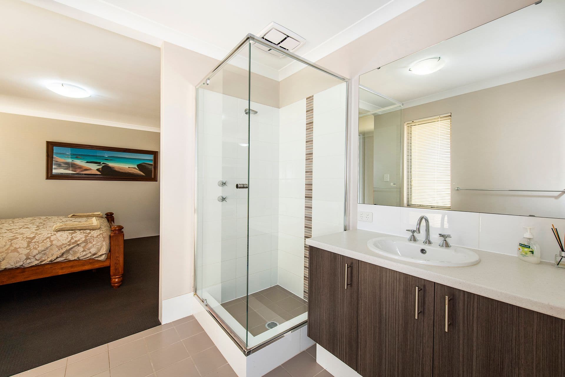 43 Ashwood Parkway, Lakelands, WA, 6180, Lakelands - Thumbnail 5