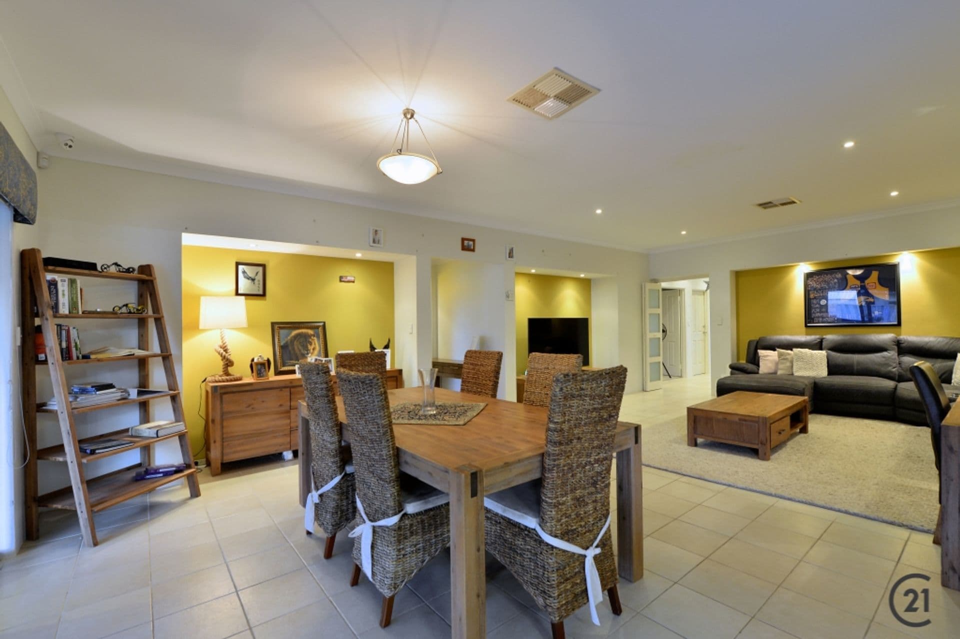 4 Dalona Parkway, Lakelands, WA, 6180, Lakelands - Thumbnail 7