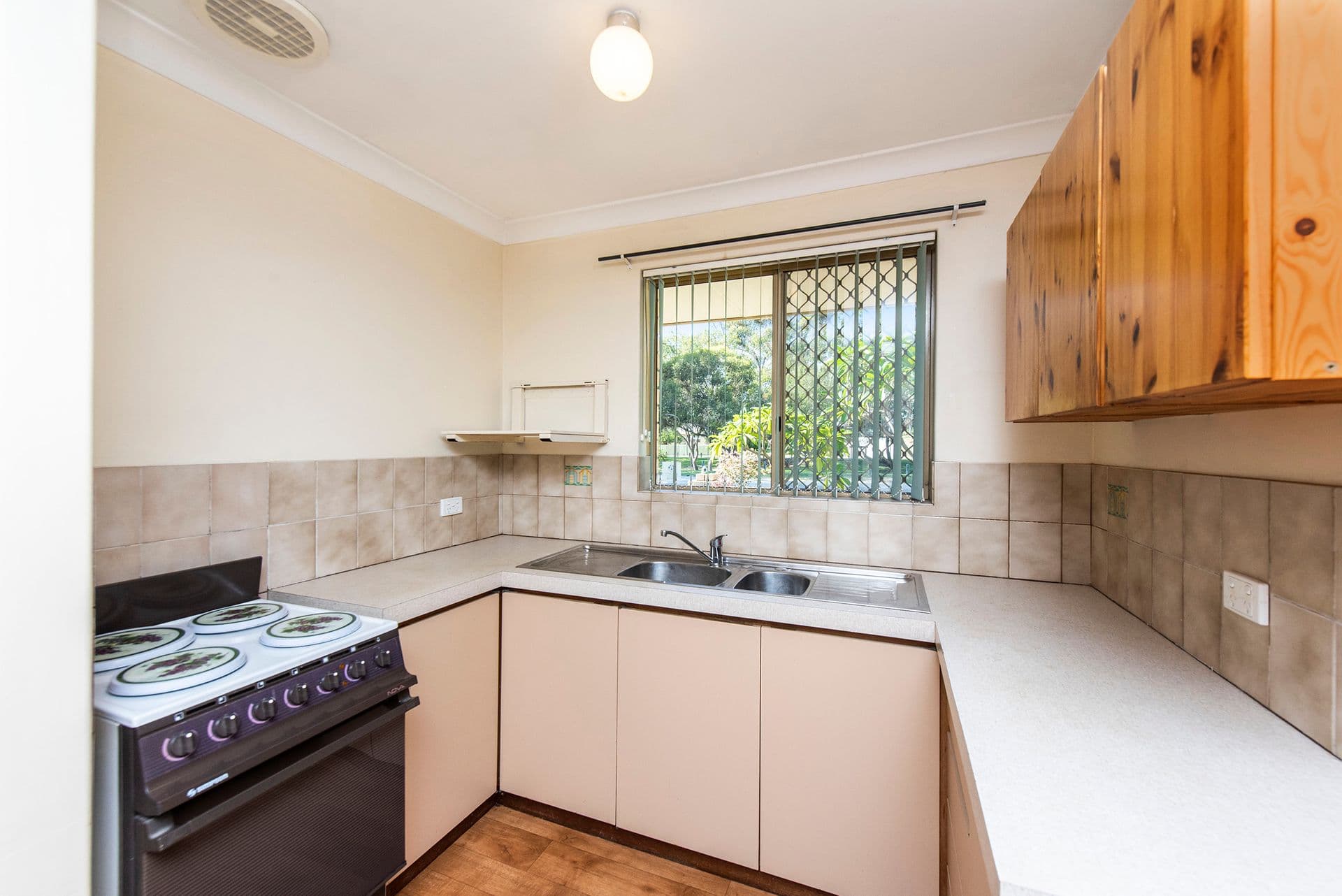 1/1-2 Gamol Place, Mandurah, WA, 6210, Mandurah - Thumbnail 5