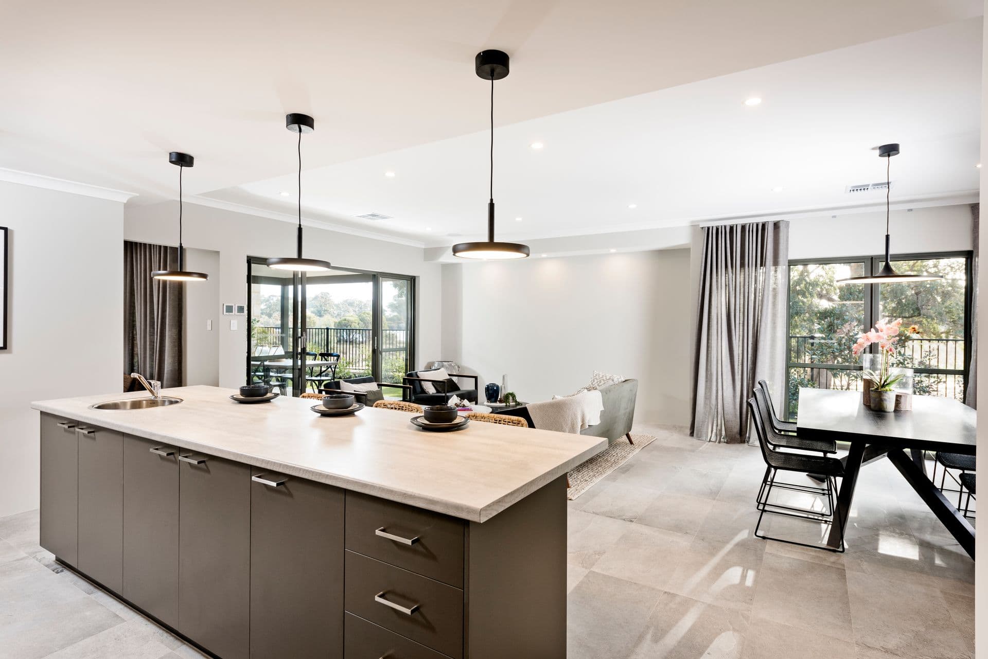 20 Willandra Grove, Lakelands, WA, 6180, Lakelands - Thumbnail 4
