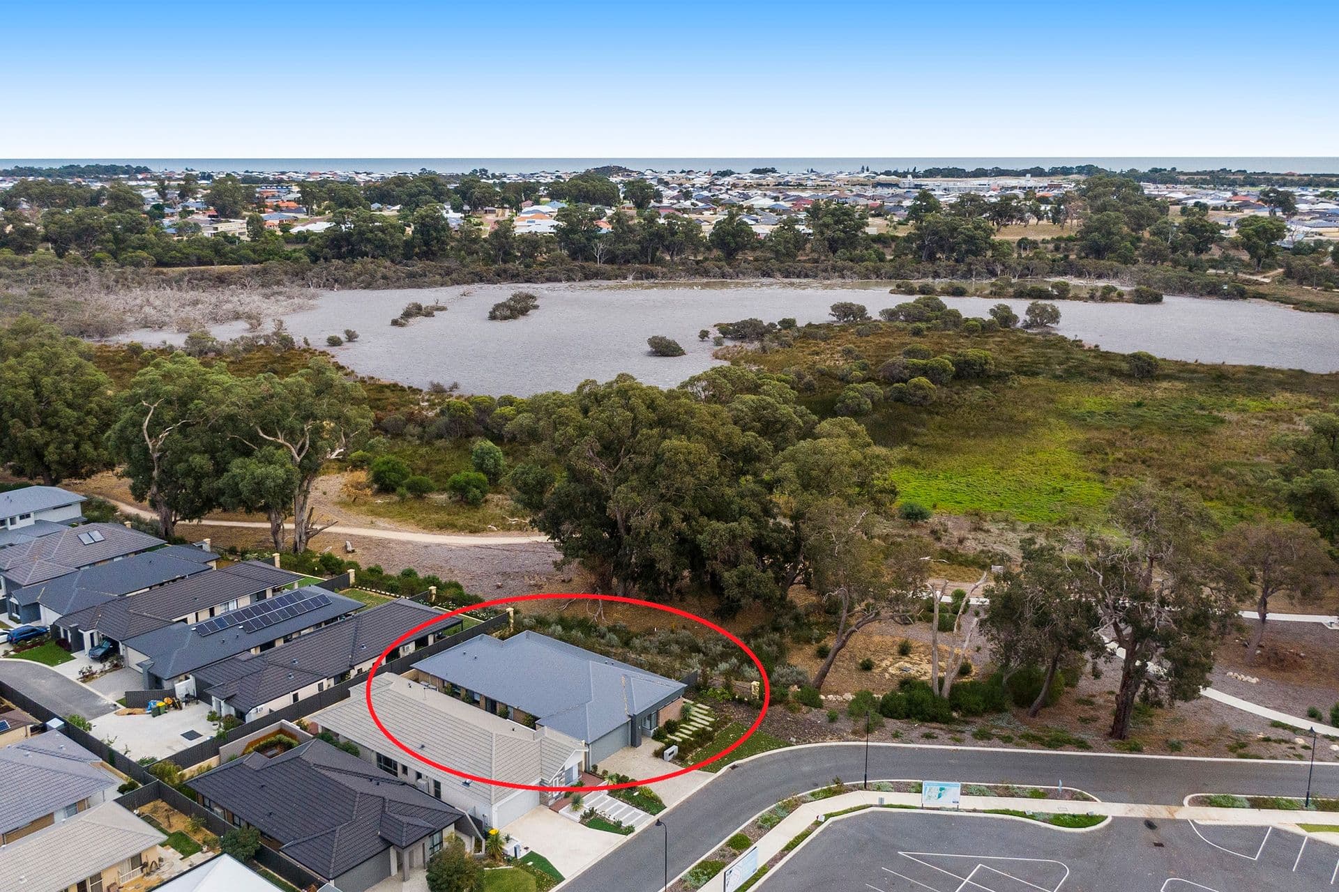 20 Willandra Grove, Lakelands, WA, 6180, Lakelands - Thumbnail 2