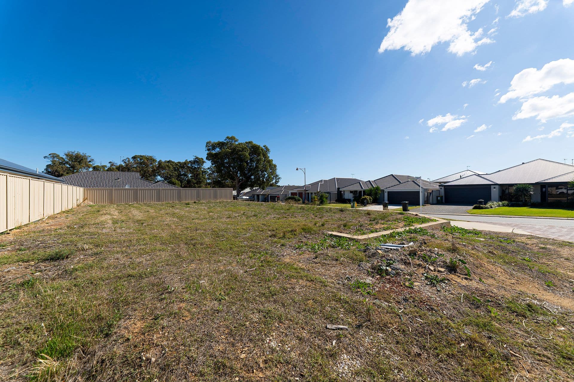 2 Diamante Place, Meadow Springs, WA, 6210, Meadow Springs - Thumbnail 3