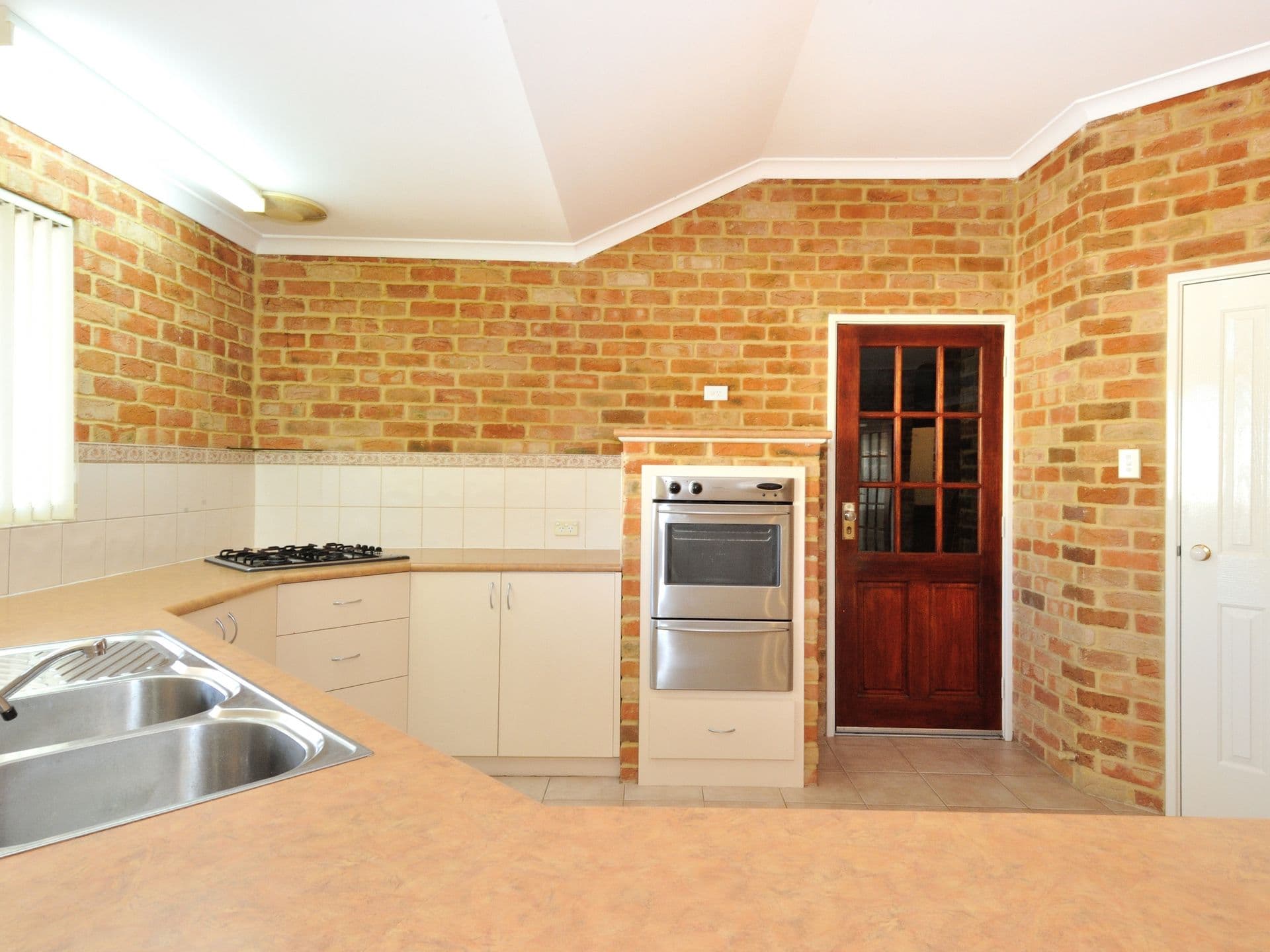 8 Mitford Grove, Port Kennedy, WA, 6172, Port Kennedy - Thumbnail 4