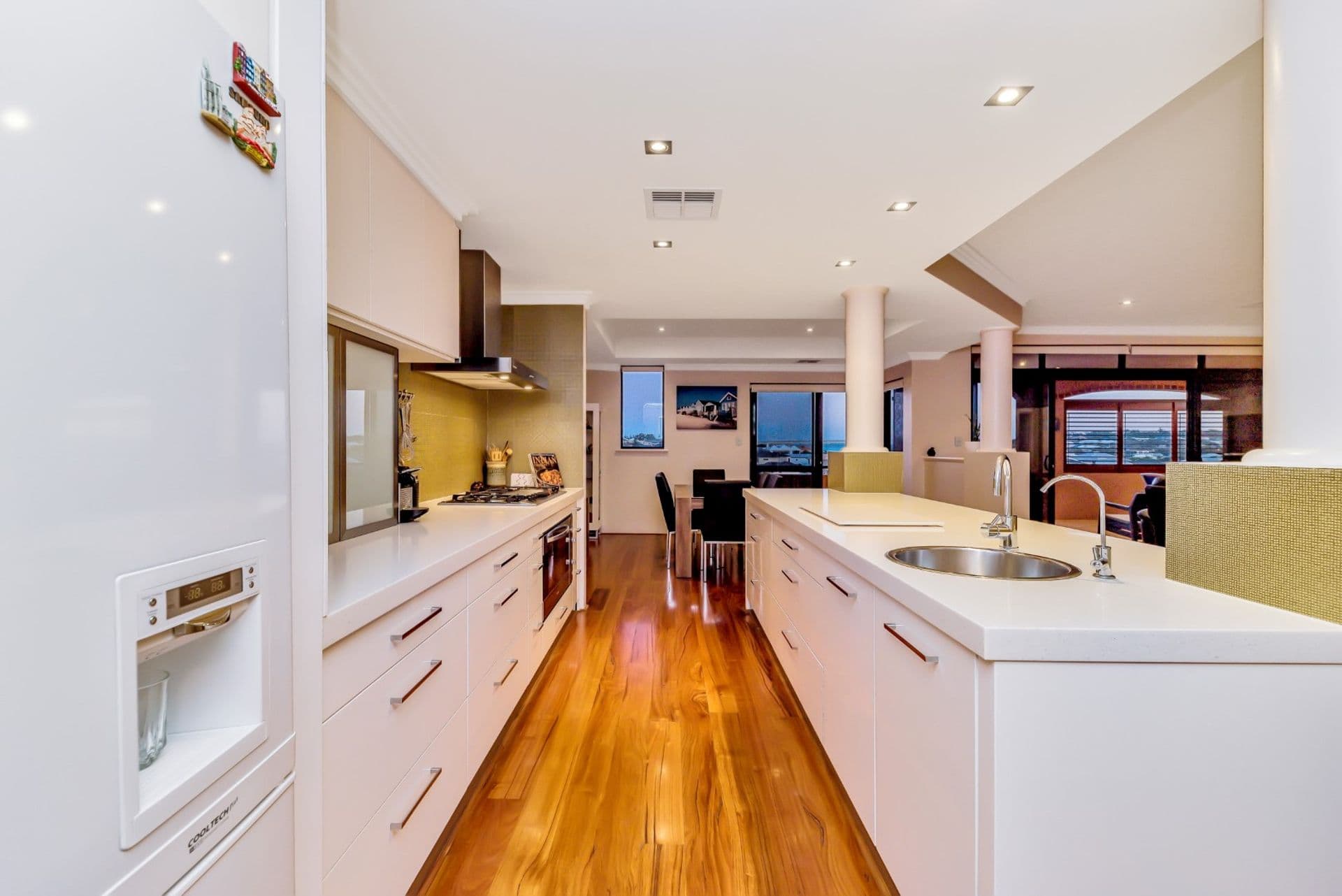 44 Voyager Close, Wannanup, WA, 6210, Wannanup - Thumbnail 8