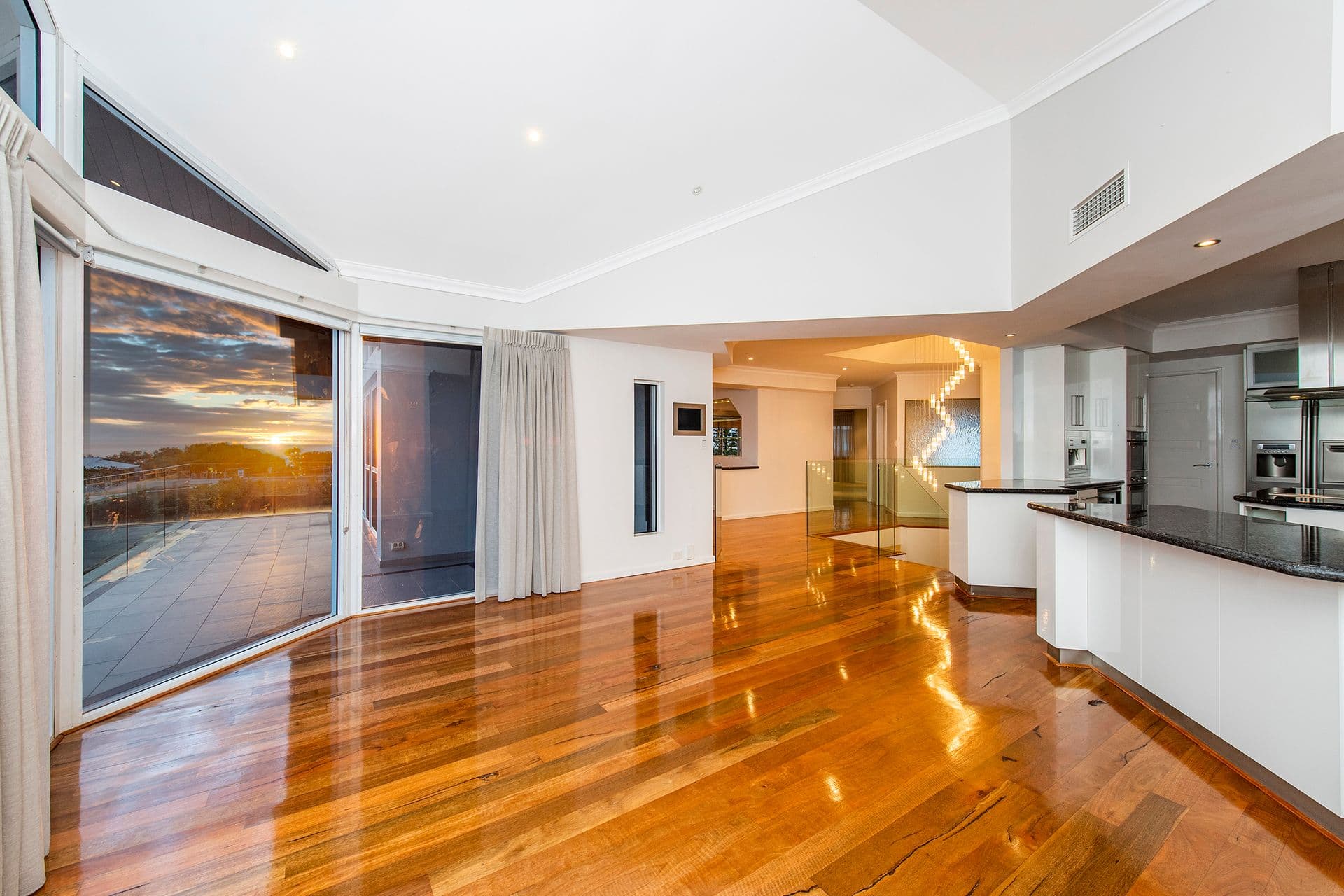 4 Orion Road, Silver Sands, WA, 6210, Silver Sands - Thumbnail 8